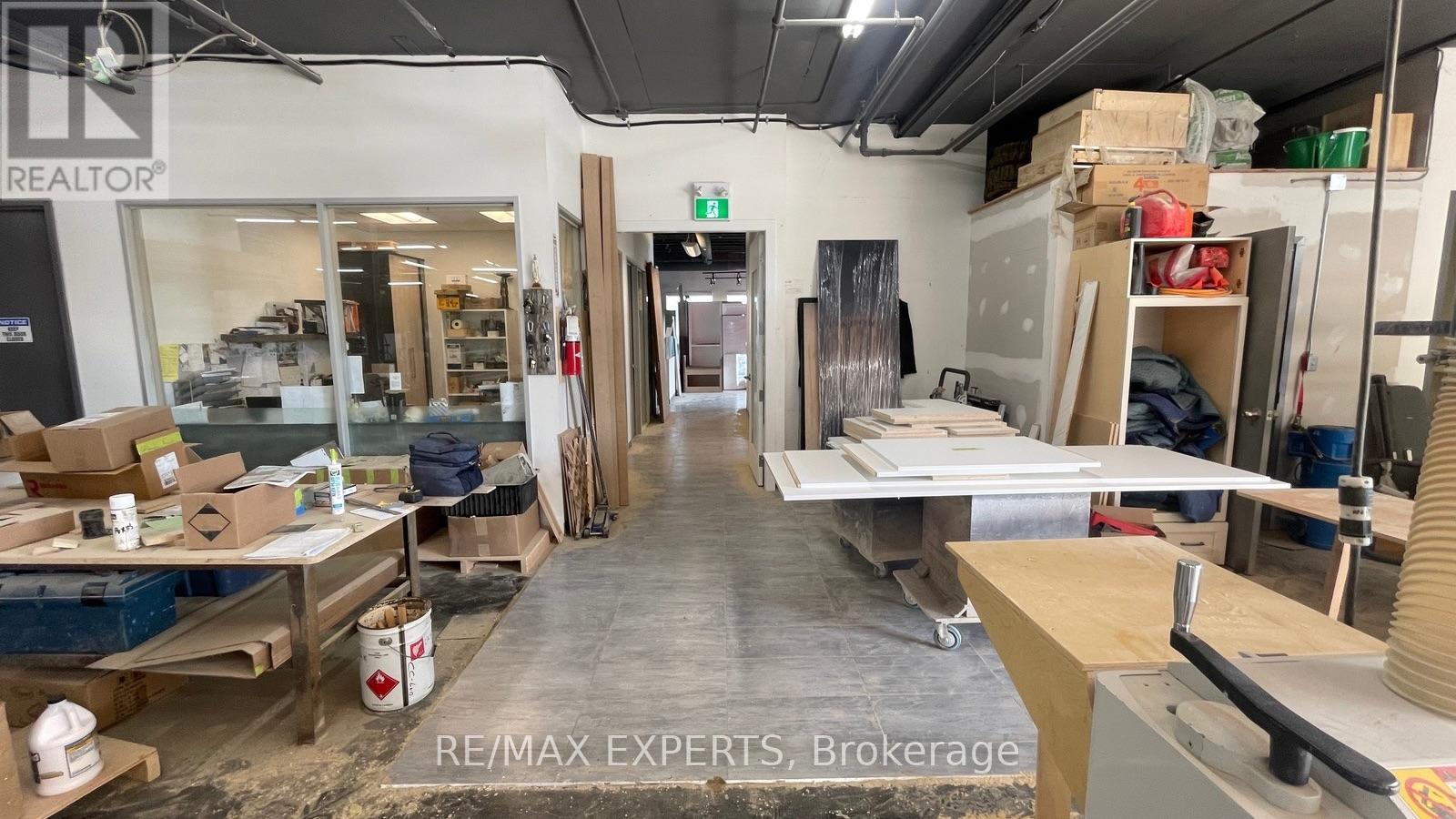 82 Industry Street, Toronto, Ontario  M6M 4L7 - Photo 7 - W12251203