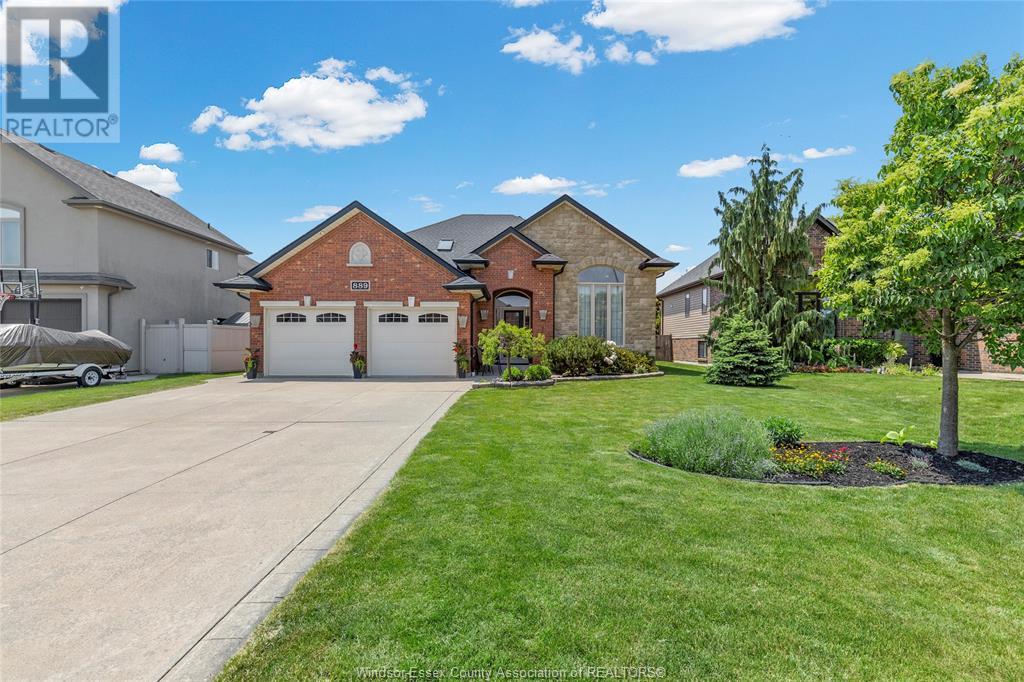 Property at 889 DRIFTWOOD image 3