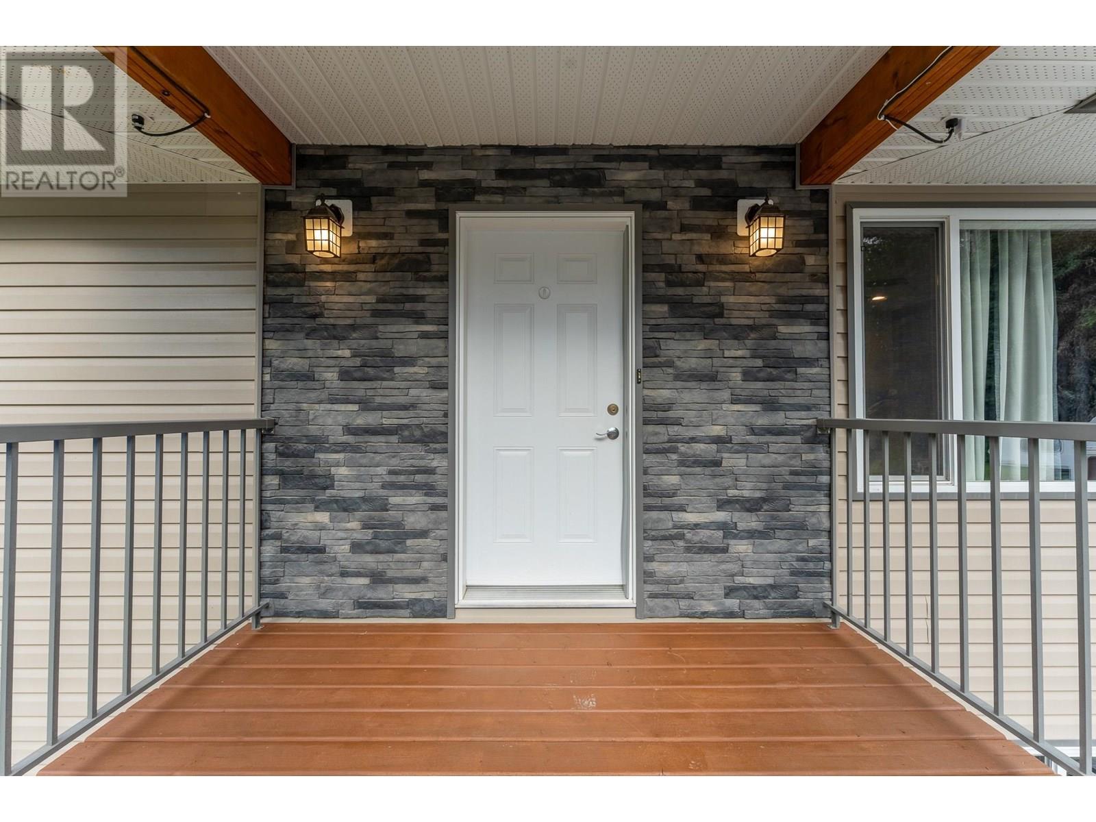 Property at 9602 ANNEGENE ROAD image 2