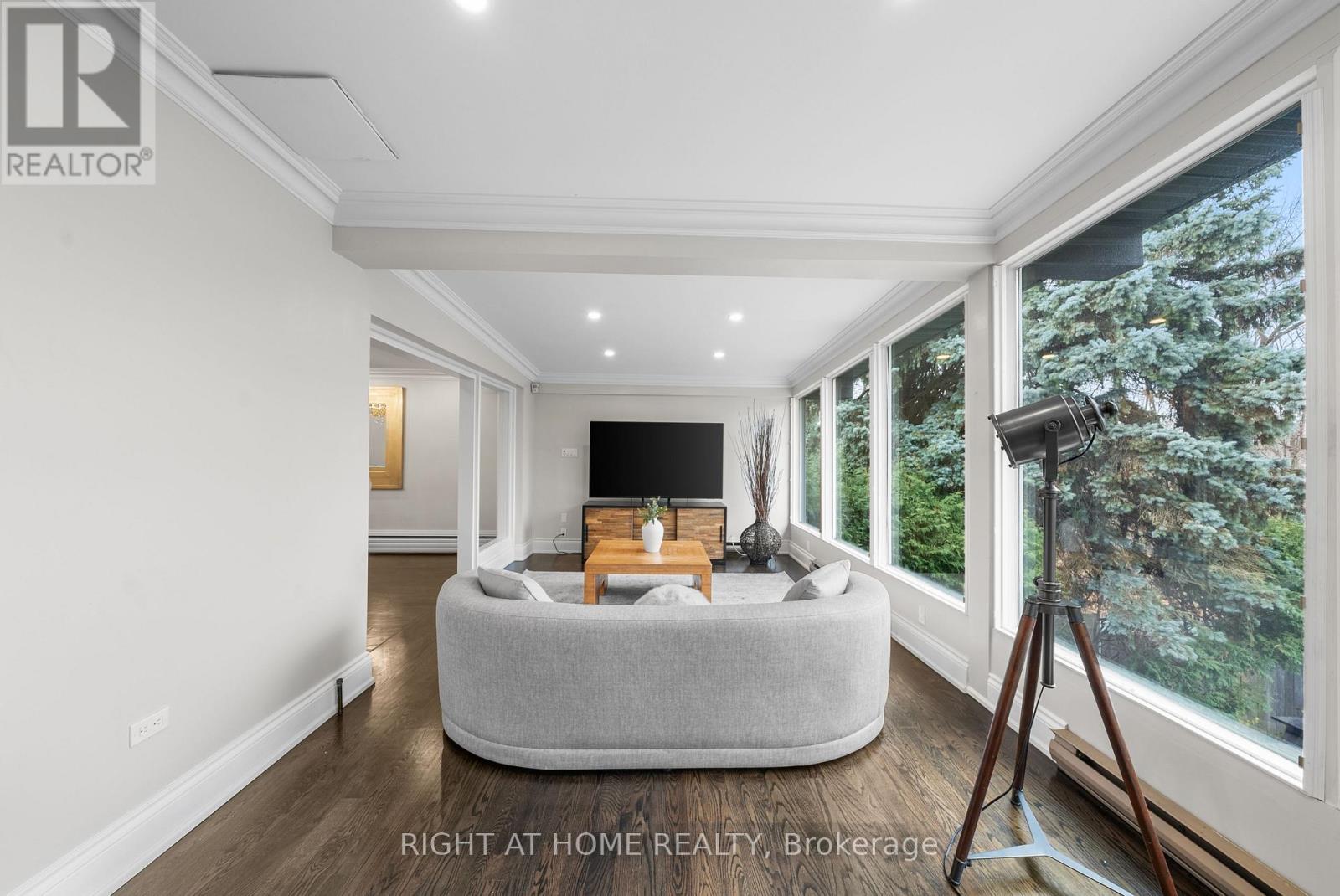 40 Heathview Avenue, Toronto, Ontario  M2K 2C1 - Photo 19 - C12139913