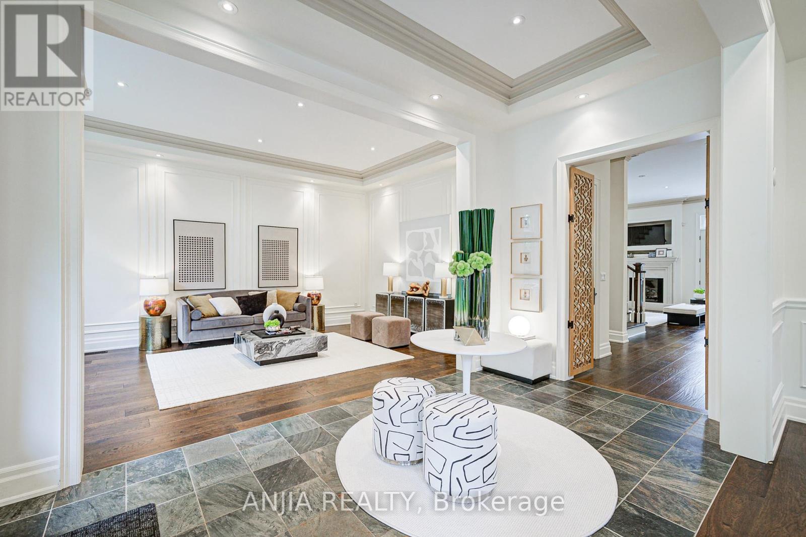 Property at 7 SWIFTDALE PLACE image 5