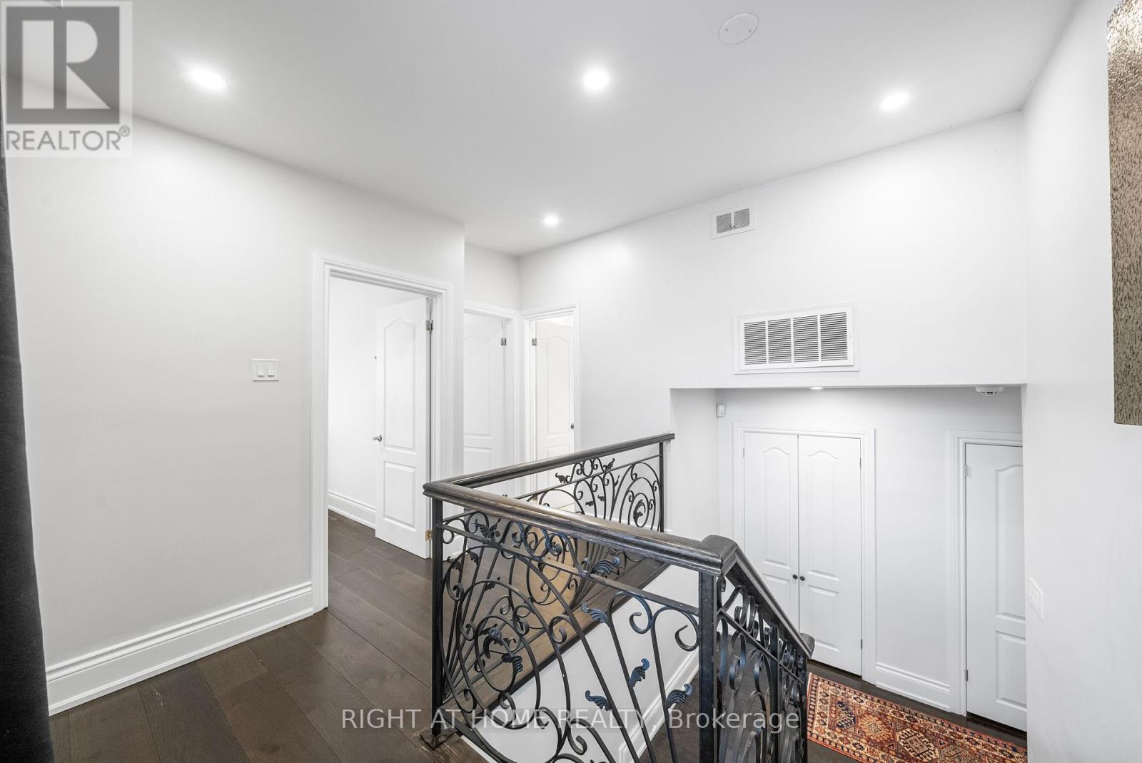 40 Heathview Avenue, Toronto, Ontario  M2K 2C1 - Photo 33 - C12139913
