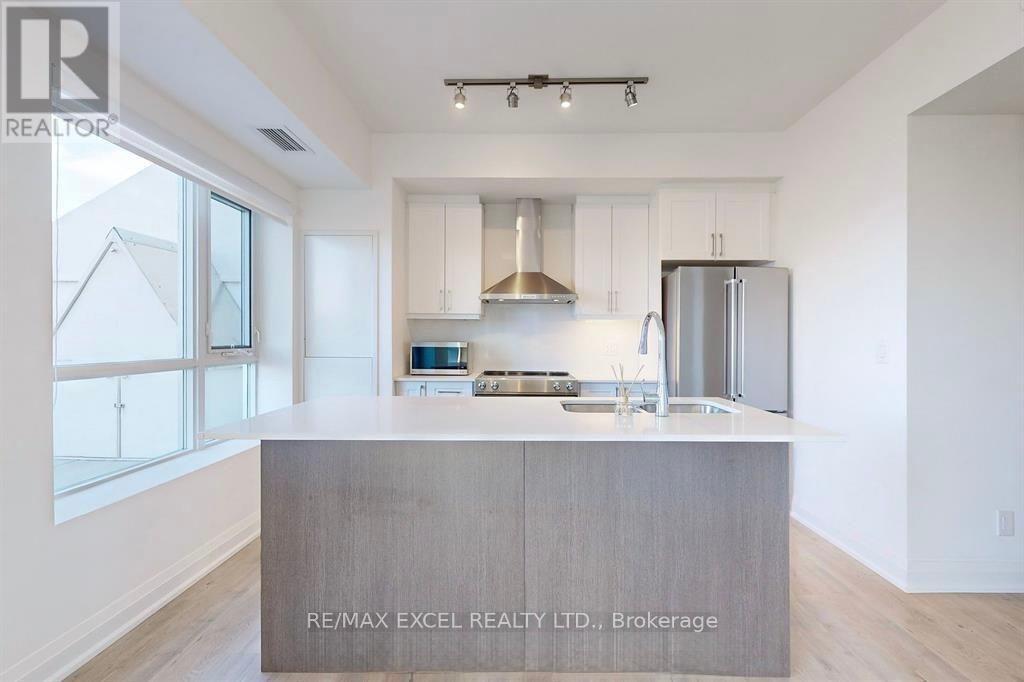 Property at 1005 - 58 LAKESIDE TERRACE image 5