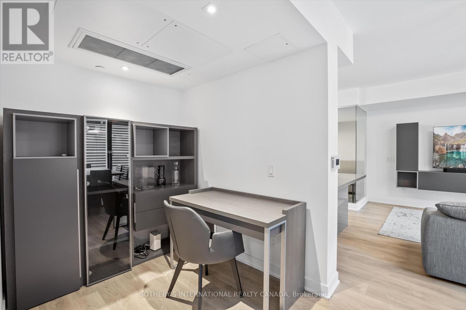 604 - 188 Cumberland Street, Toronto, Ontario  M5R 0B6 - Photo 18 - C12252035