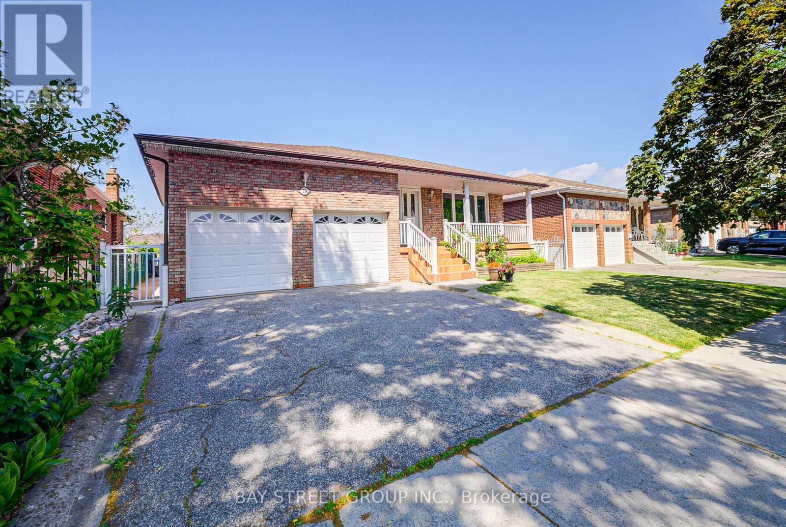 Property at 38 LEAFIELD DRIVE image 2