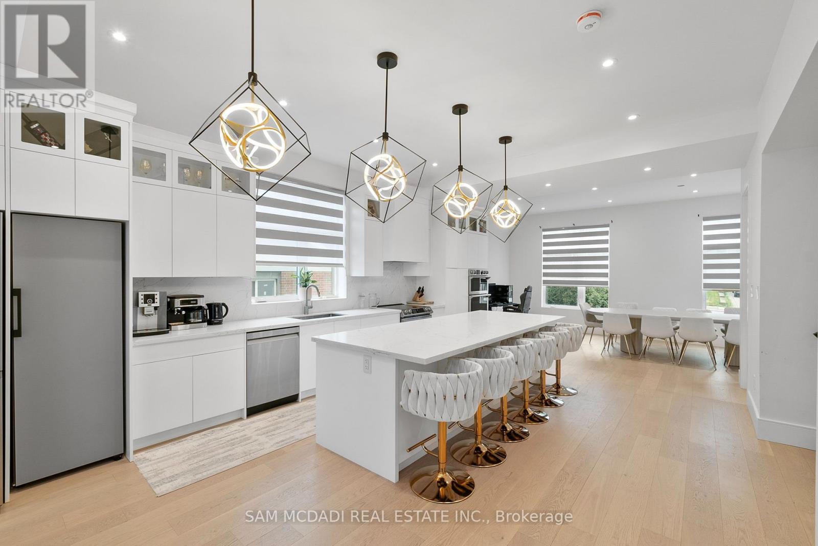 46 Cobblehill Road, Halton Hills (Ac Acton), Ontario  L7J 1N9 - Photo 14 - W12253082