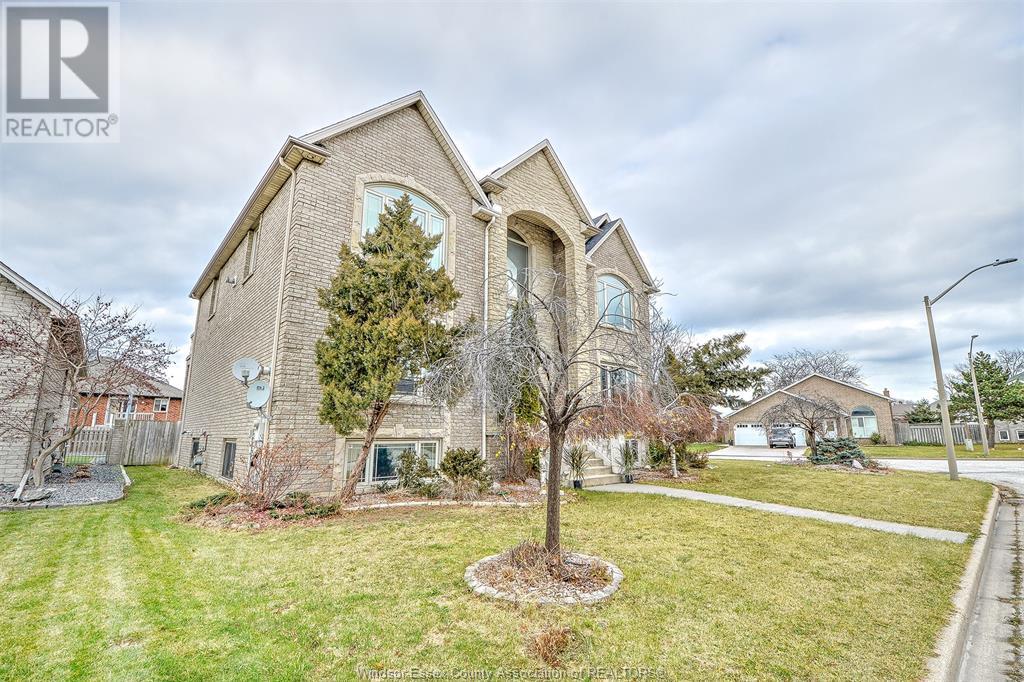 Property at 2600 CHICK COURT image 3