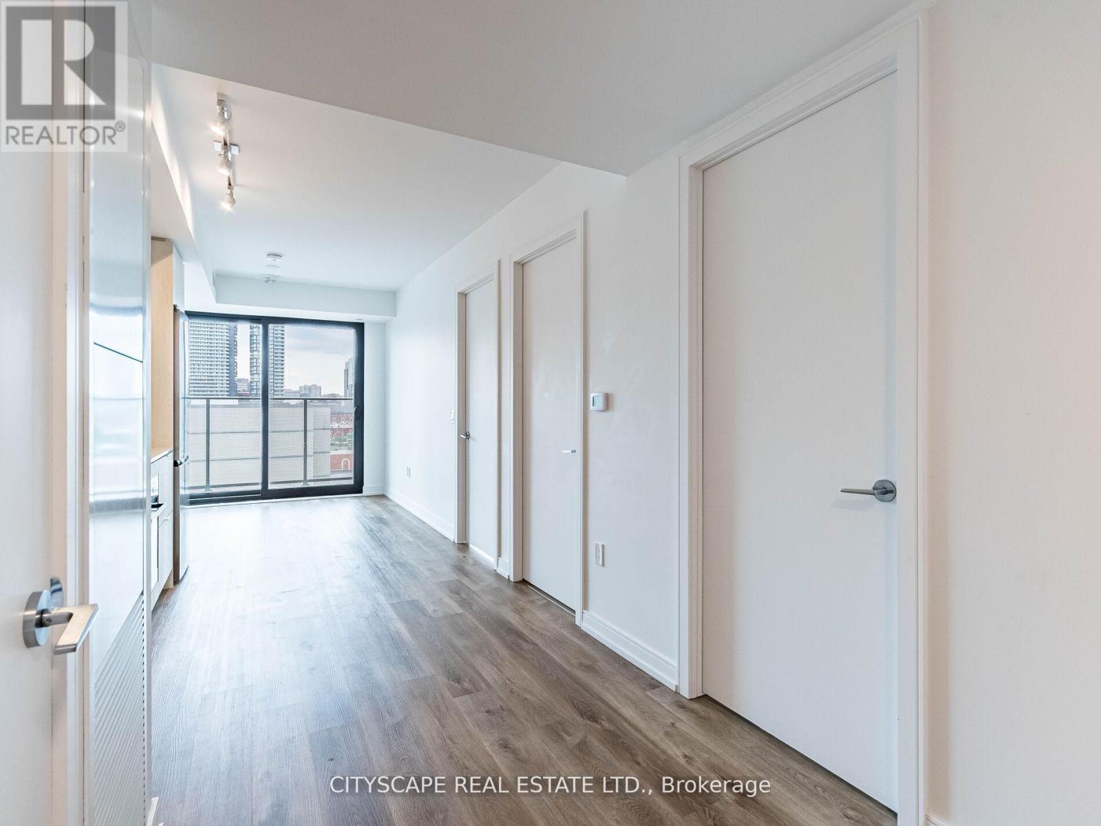 813 - 1 Jarvis Street, Hamilton, Ontario  L8R 3J2 - Photo 11 - X12253016