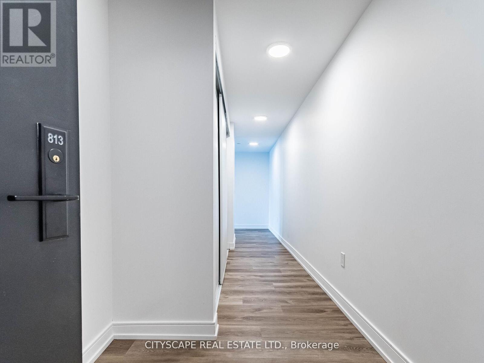 813 - 1 Jarvis Street, Hamilton, Ontario  L8R 3J2 - Photo 7 - X12253016