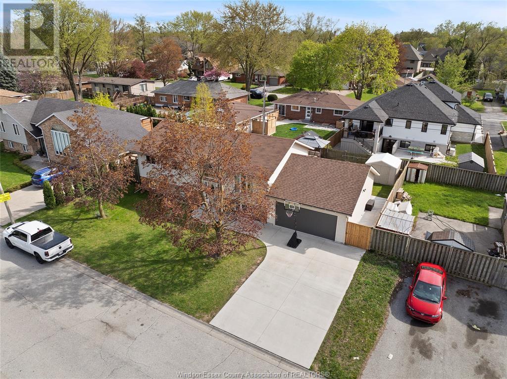 Property at 148 RIVERVIEW image 4