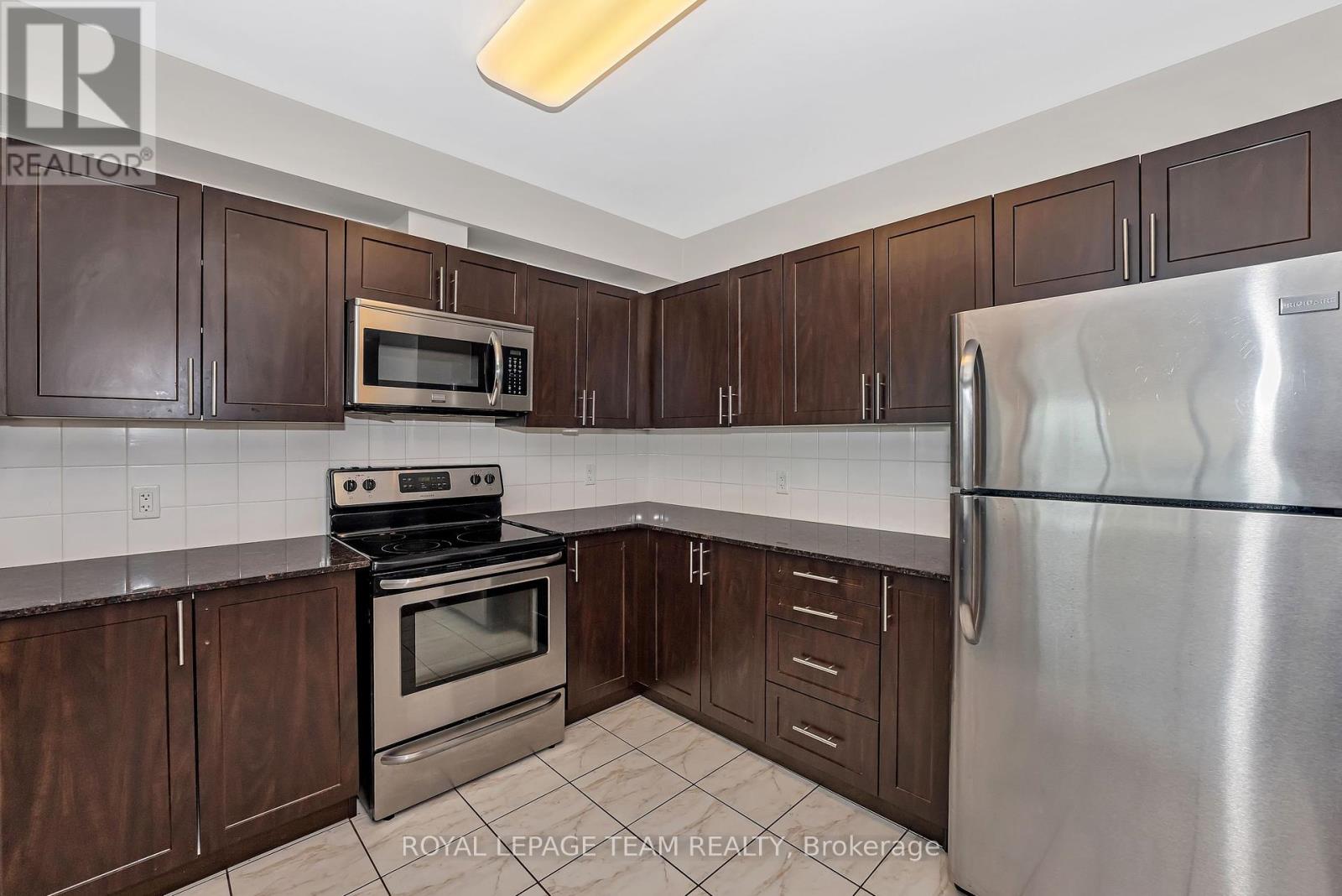 1404 - 234 Rideau Street, Ottawa, Ontario  K1N 0A9 - Photo 13 - X12253120
