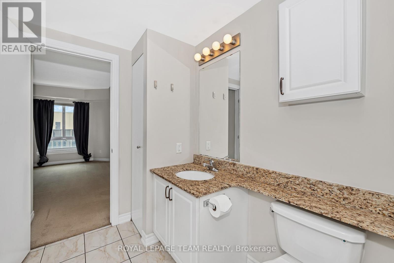 1404 - 234 Rideau Street, Ottawa, Ontario  K1N 0A9 - Photo 16 - X12253120