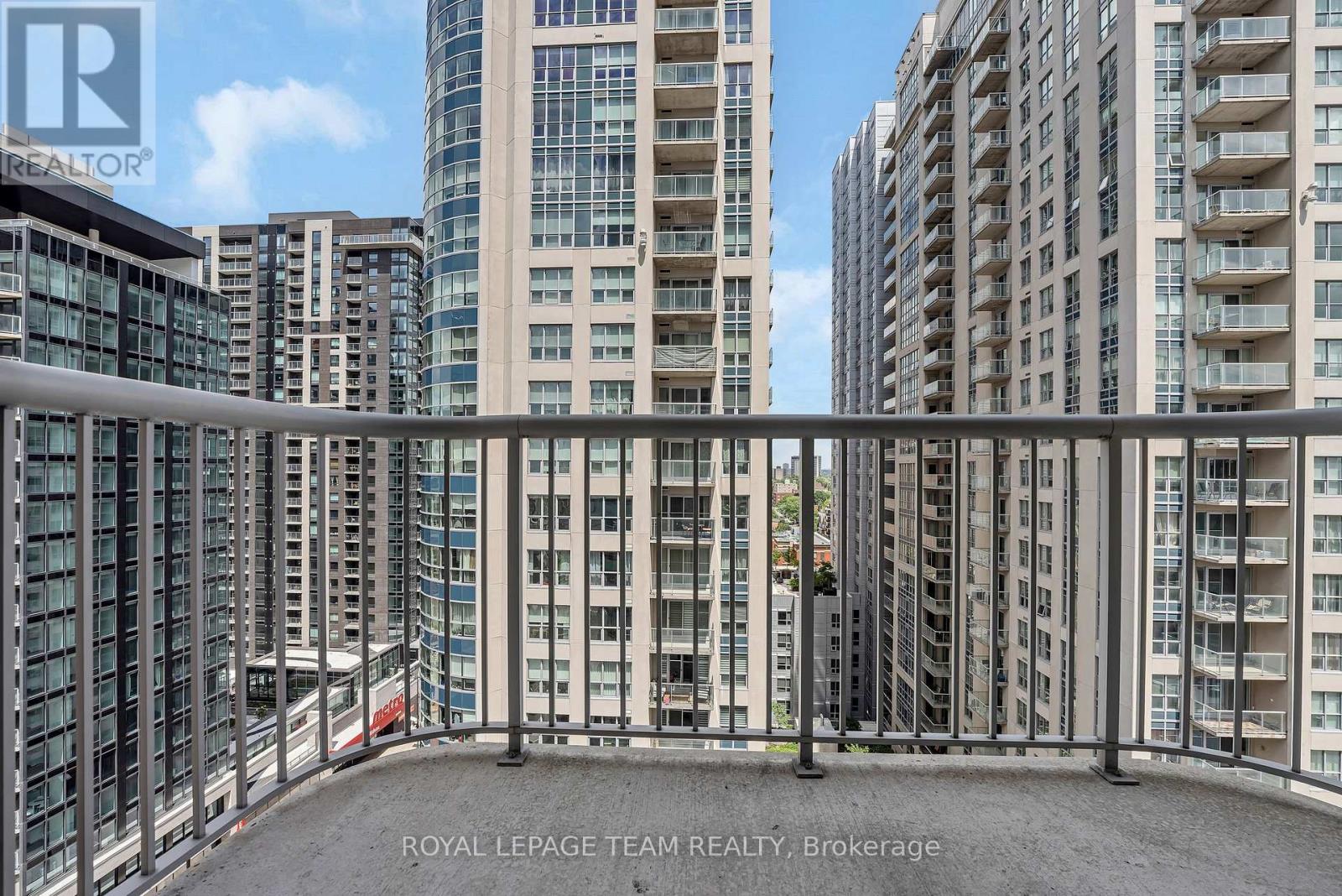 1404 - 234 Rideau Street, Ottawa, Ontario  K1N 0A9 - Photo 29 - X12253120