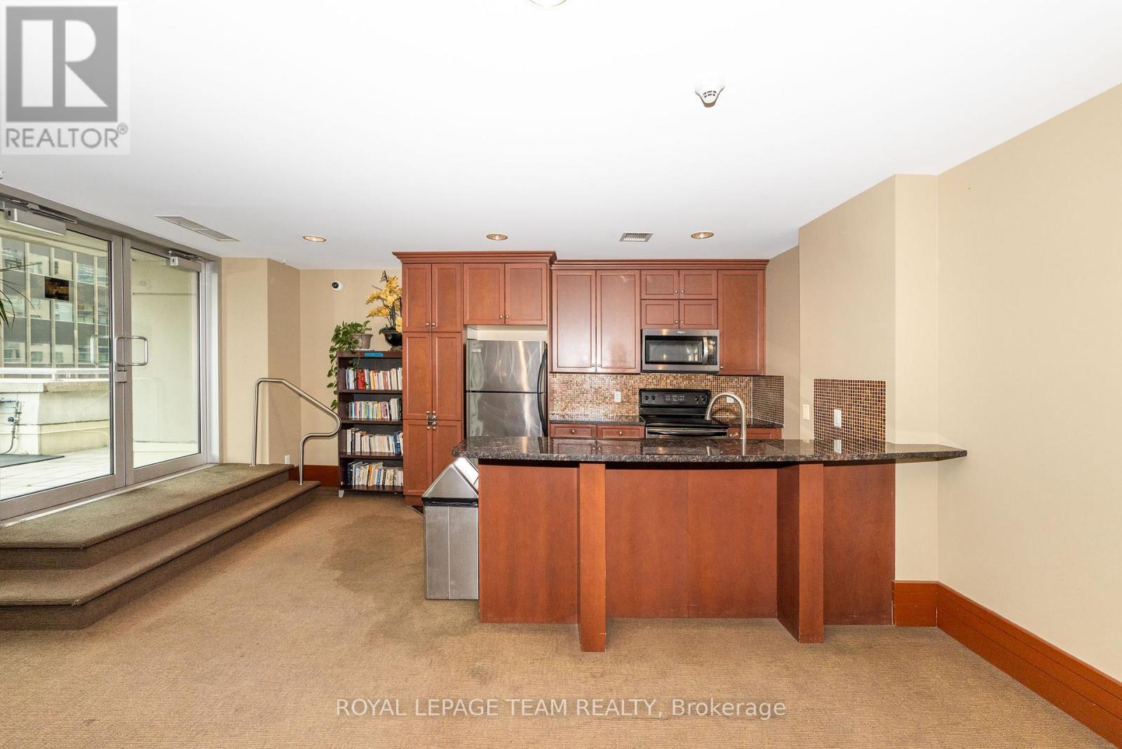 1404 - 234 Rideau Street, Ottawa, Ontario  K1N 0A9 - Photo 32 - X12253120