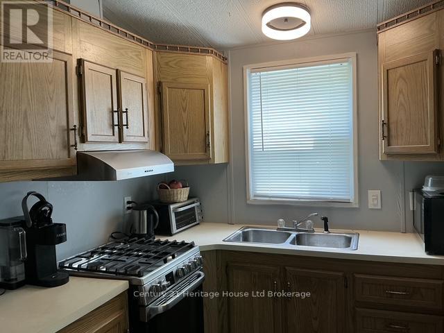 2 Whylie - 596101 Oxford 59 Highway, East Zorra-Tavistock, Ontario  N4S 7W1 - Photo 11 - X12253154