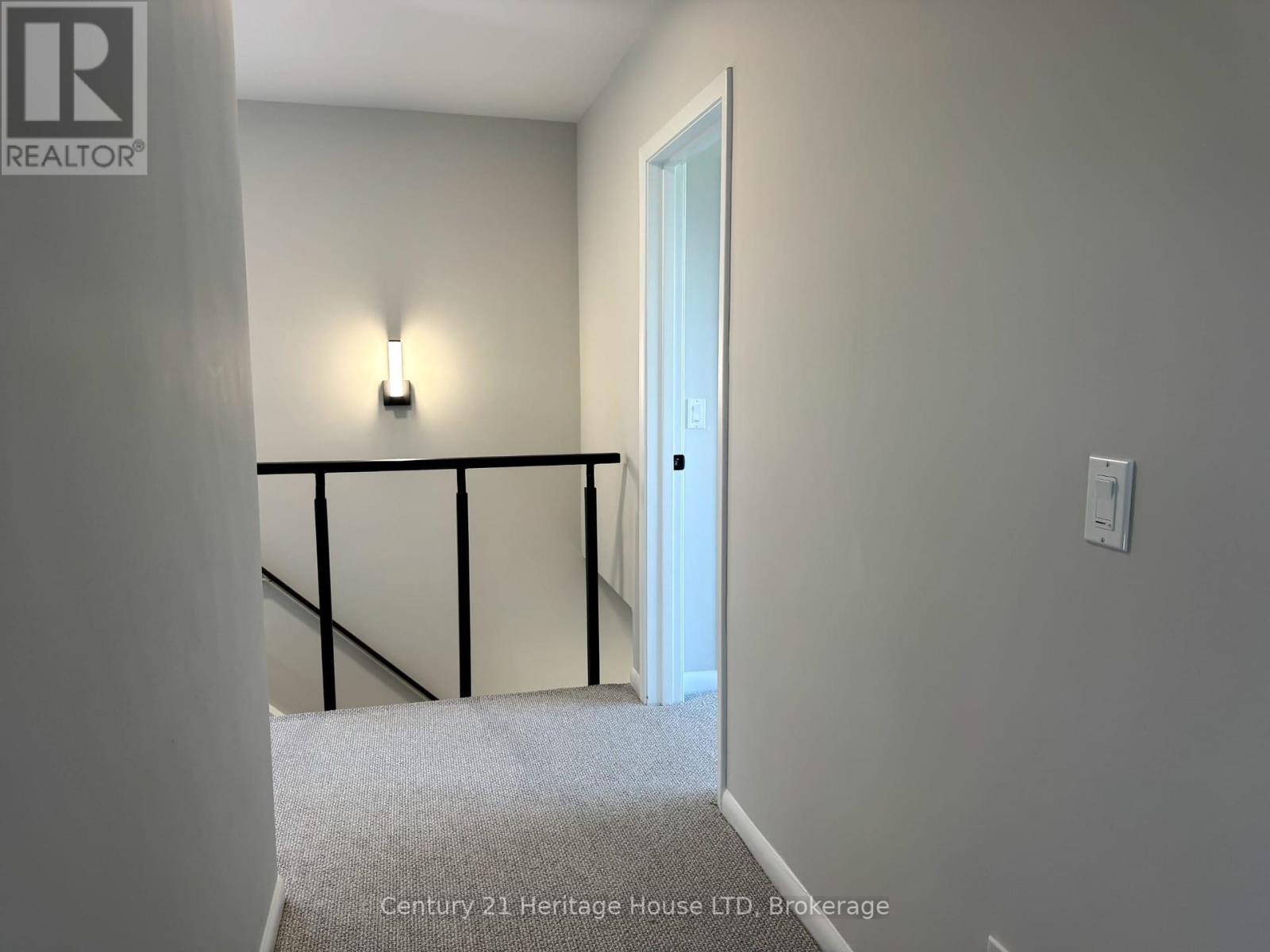 1249 Niagara Parkway, Fort Erie, Ontario  L2A 5M4 - Photo 22 - X12096858