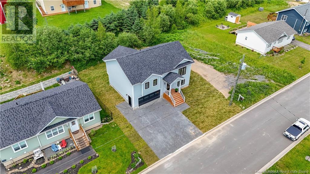 Property at 62 Malibu Street image 3