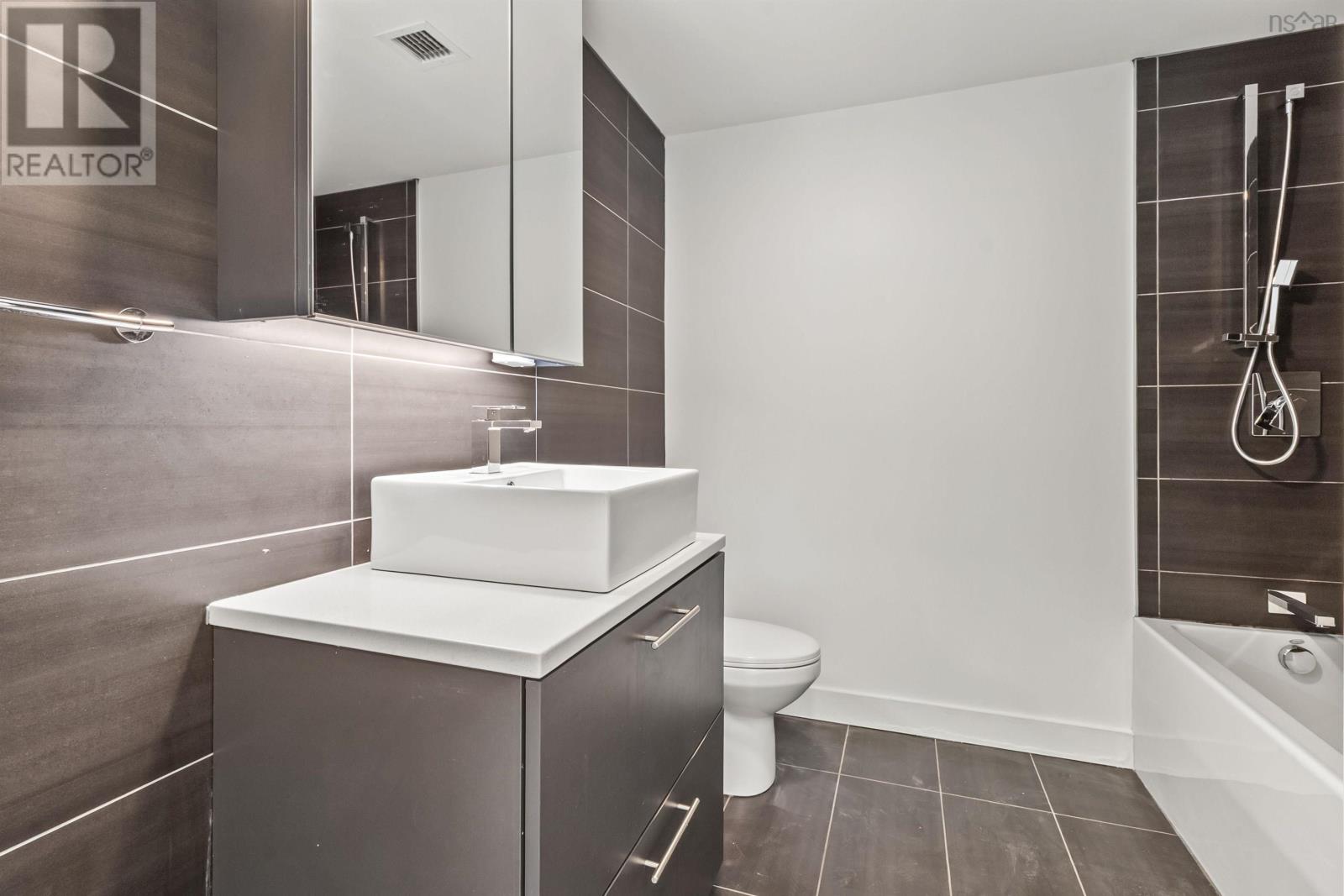 316 1048 Wellington Street, Halifax, Nova Scotia  B3H 0C2 - Photo 15 - 202512653