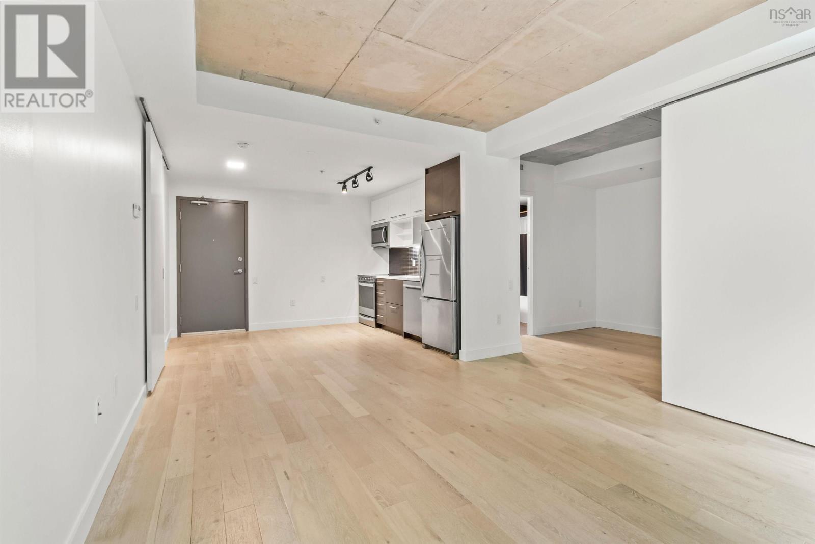 316 1048 Wellington Street, Halifax, Nova Scotia  B3H 0C2 - Photo 4 - 202512653