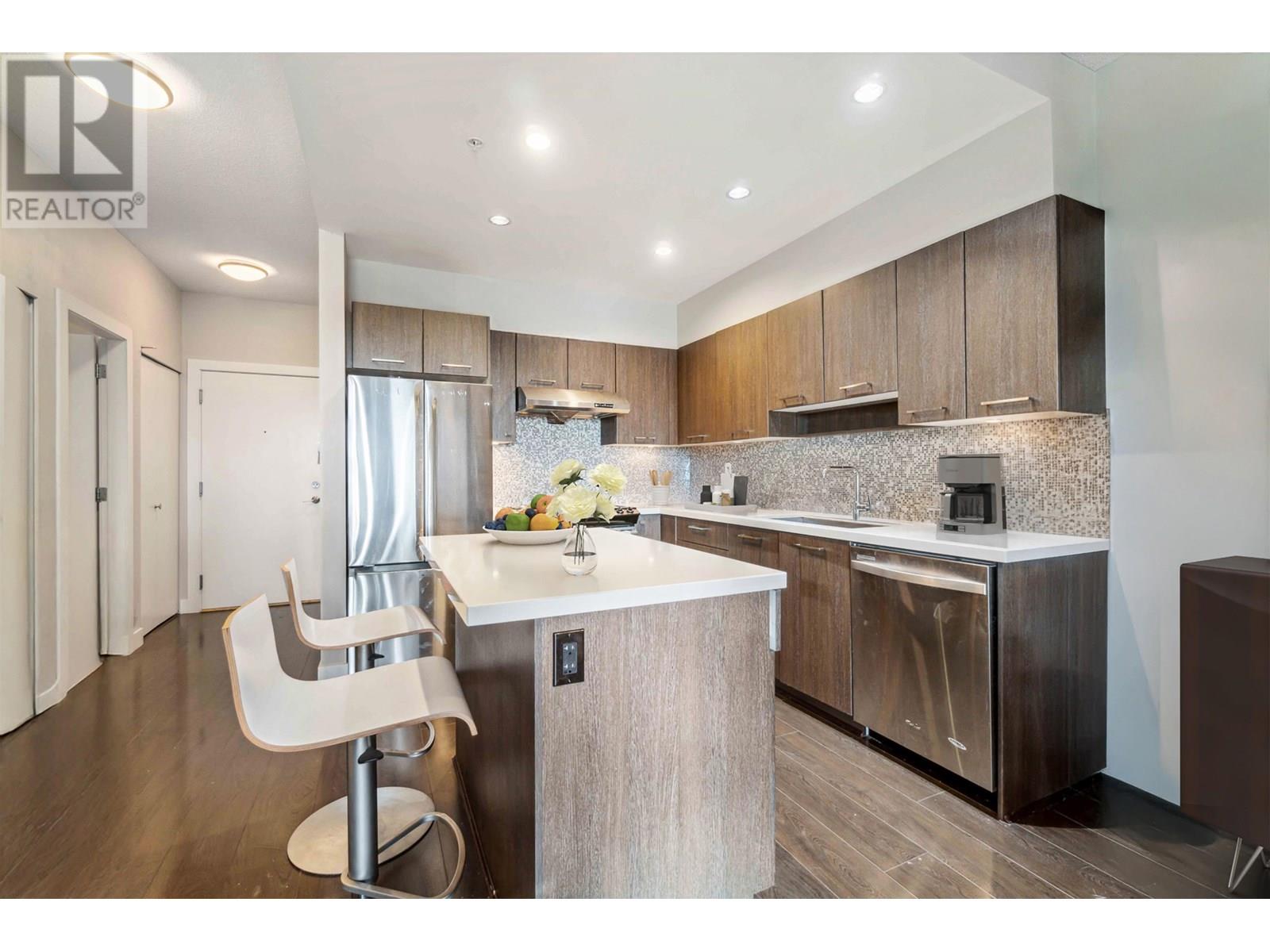 1104 963 Charland Avenue, Coquitlam, British Columbia  V3K 0E2 - Photo 11 - R3017279