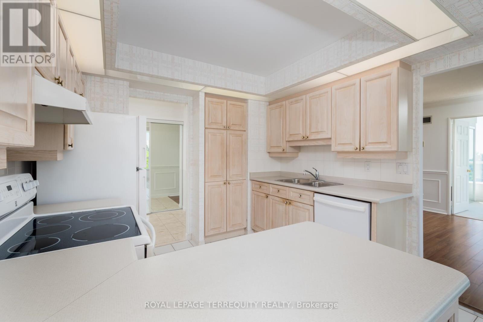 629 - 10 Guildwood Parkway, Toronto, Ontario  M1E 5B6 - Photo 21 - E12253156