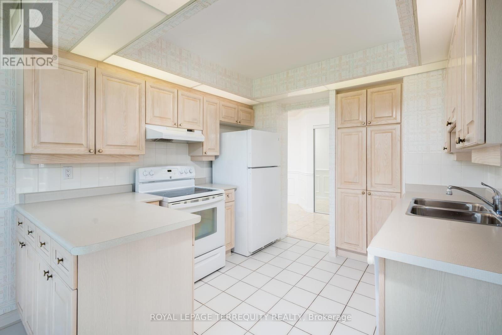 629 - 10 Guildwood Parkway, Toronto, Ontario  M1E 5B6 - Photo 22 - E12253156