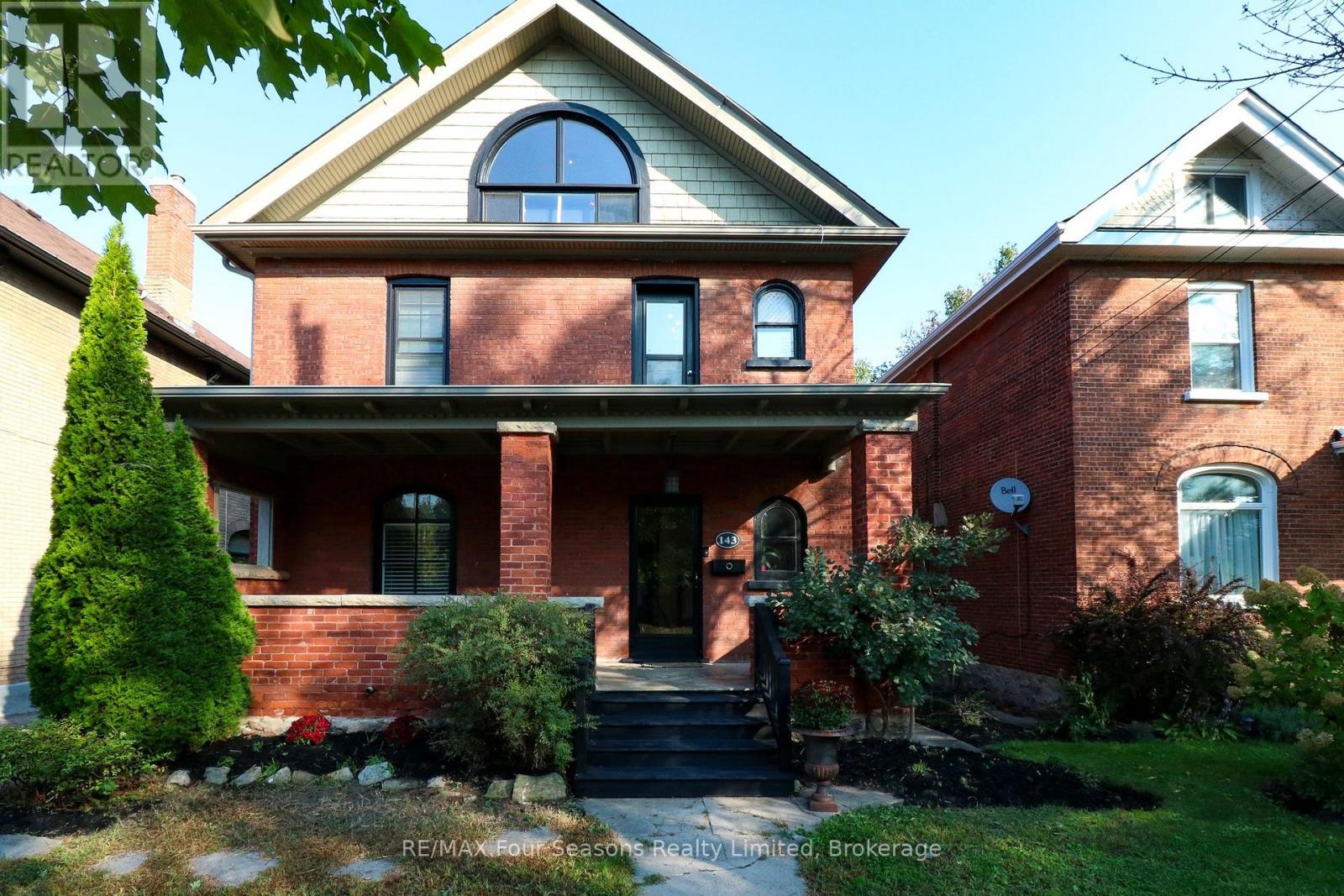 Property at 143 FOURTH STREET W image 1