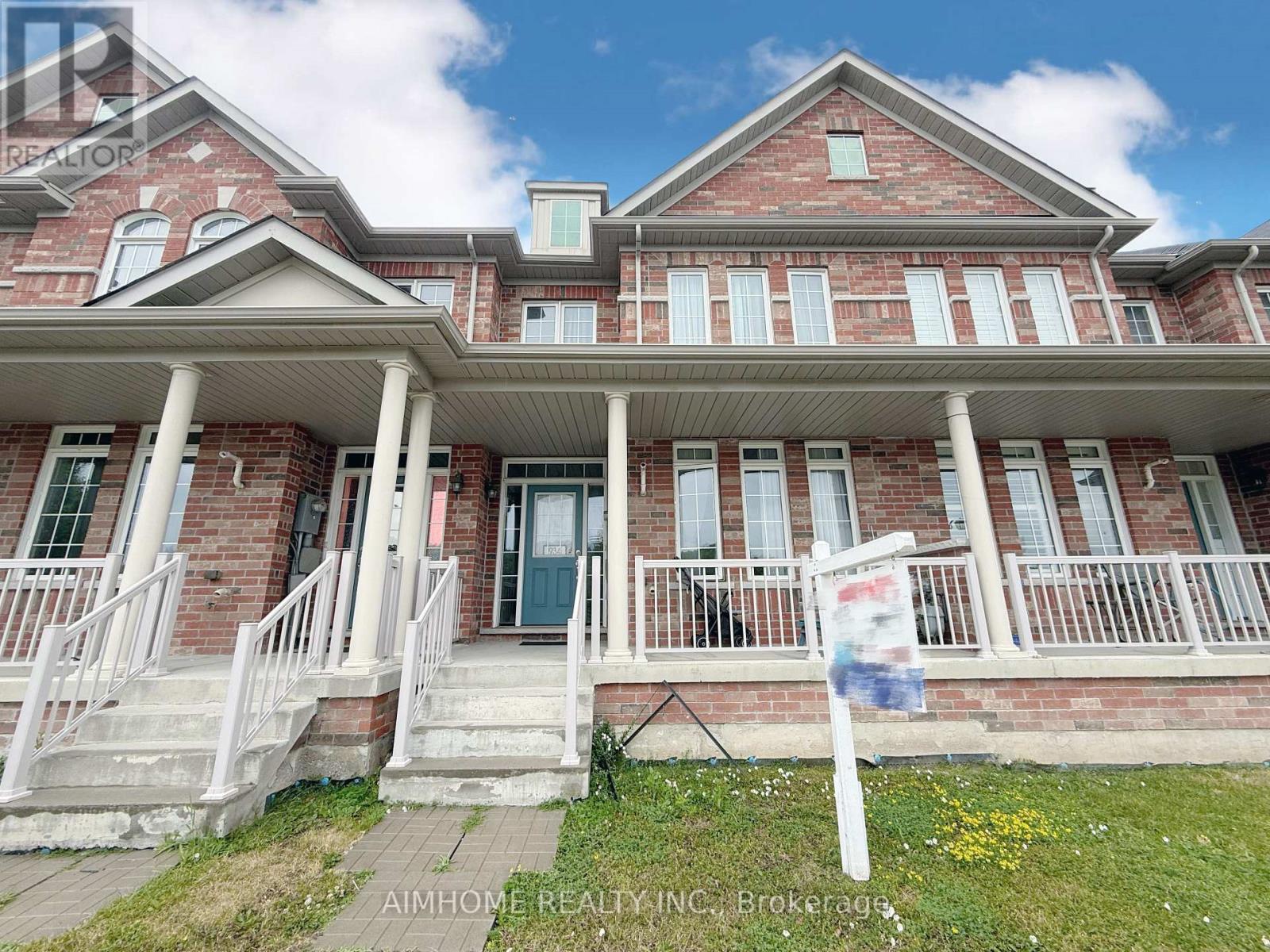 Property at 934 CASTLEMORE AVENUE image 1