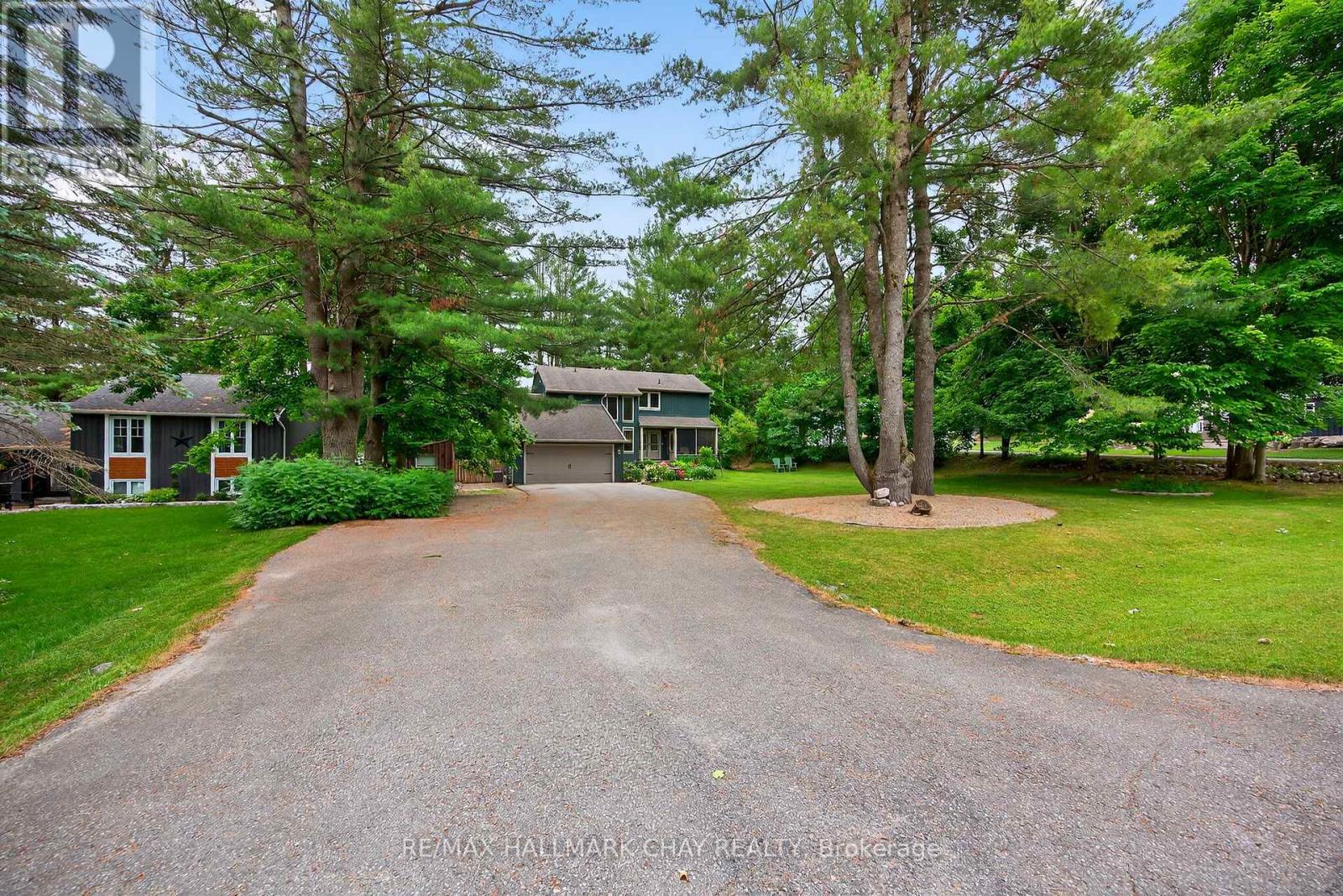 Property at 11 SUMAC CRESCENT image 1