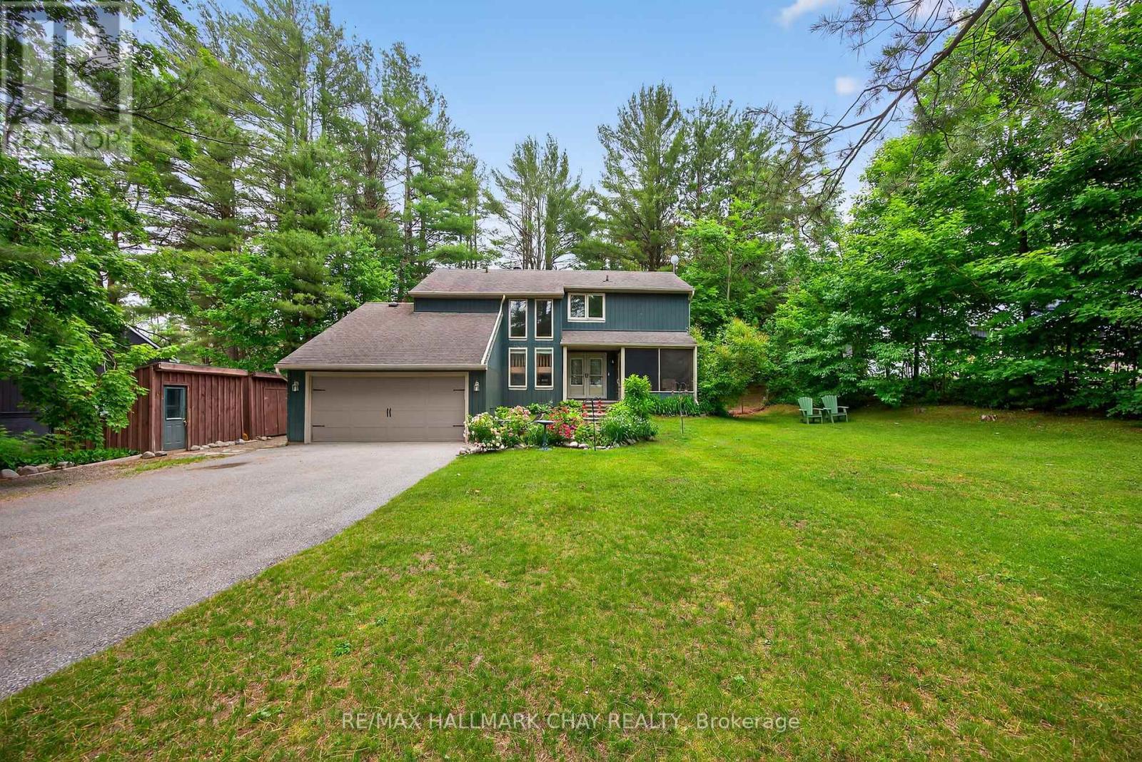 Property at 11 SUMAC CRESCENT image 3