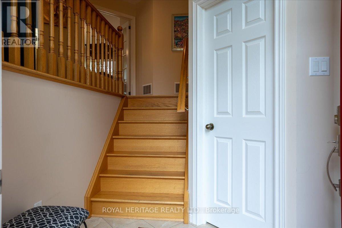 Property at 101 SOUTH HARBOUR DRIVE image 4