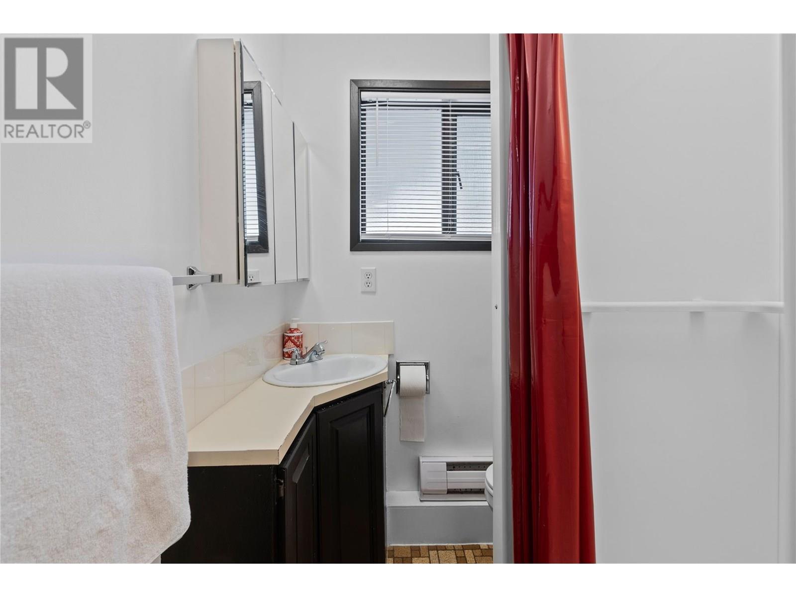 1208 Sherlock Road, Sicamous, British Columbia  V0E 2V1 - Photo 31 - 10353577