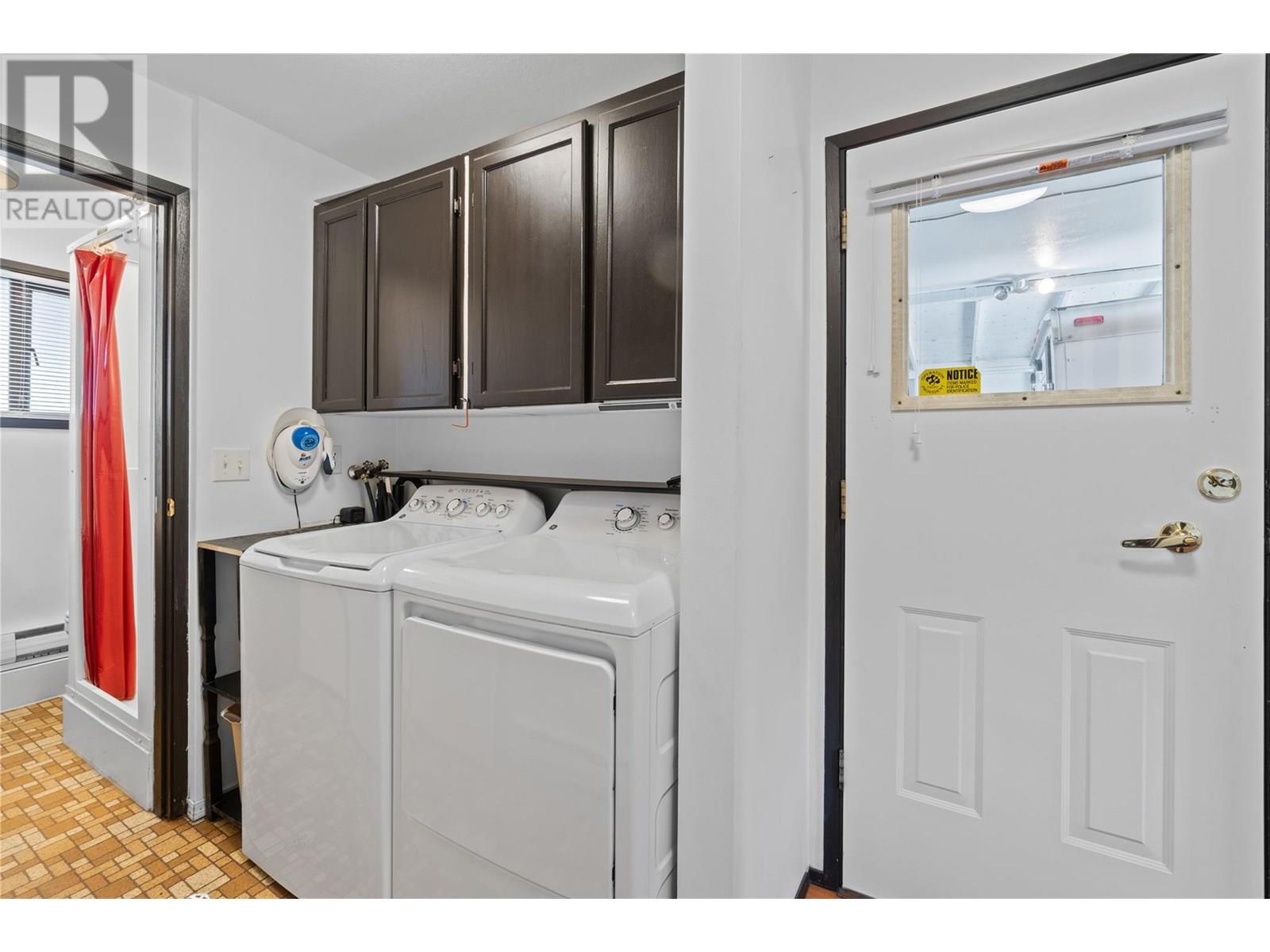 1208 Sherlock Road, Sicamous, British Columbia  V0E 2V1 - Photo 33 - 10353577