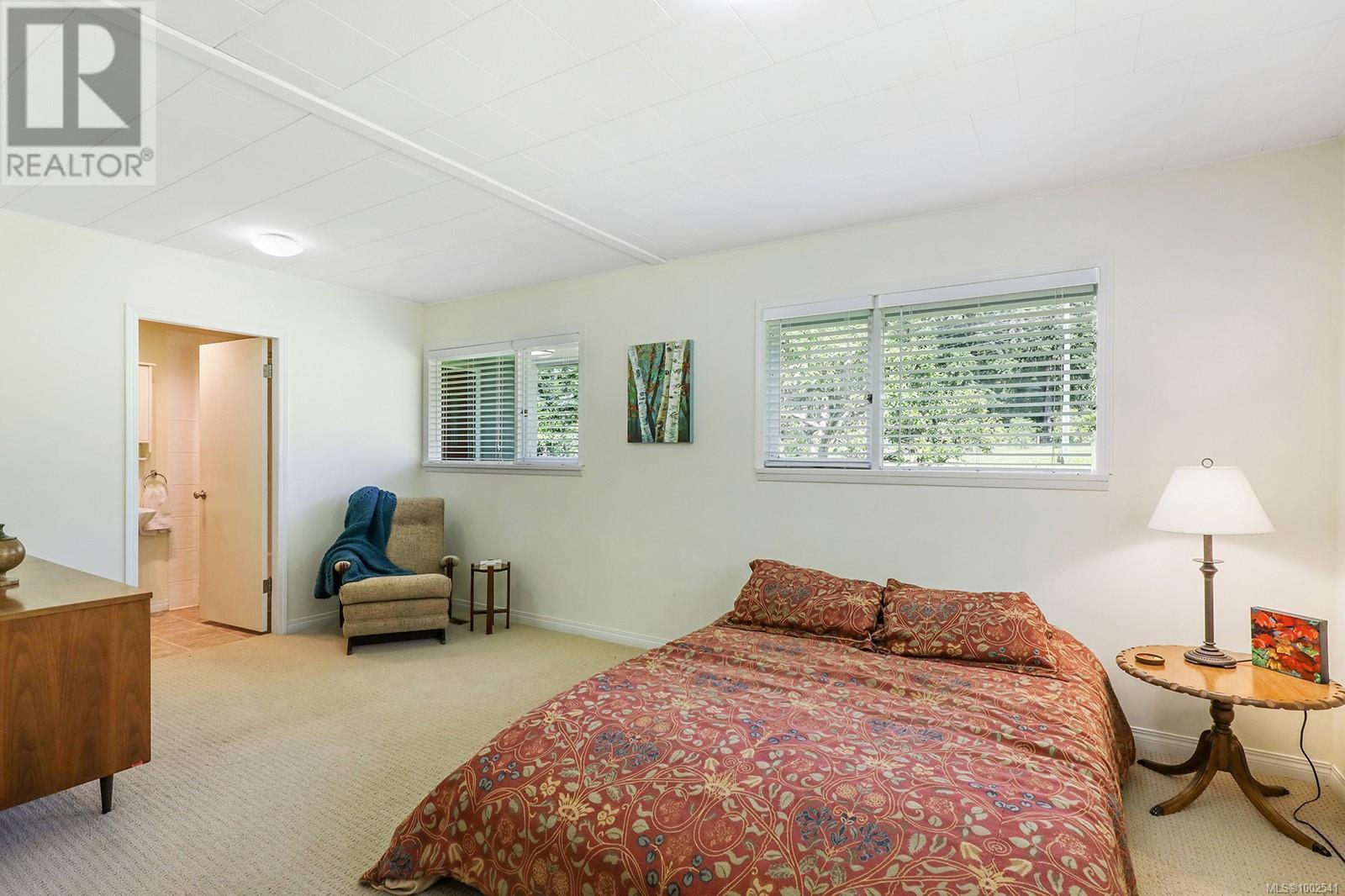 1994 Kelland Rd, Black Creek, British Columbia V9J 1G4 - Photo 10 - 1002541