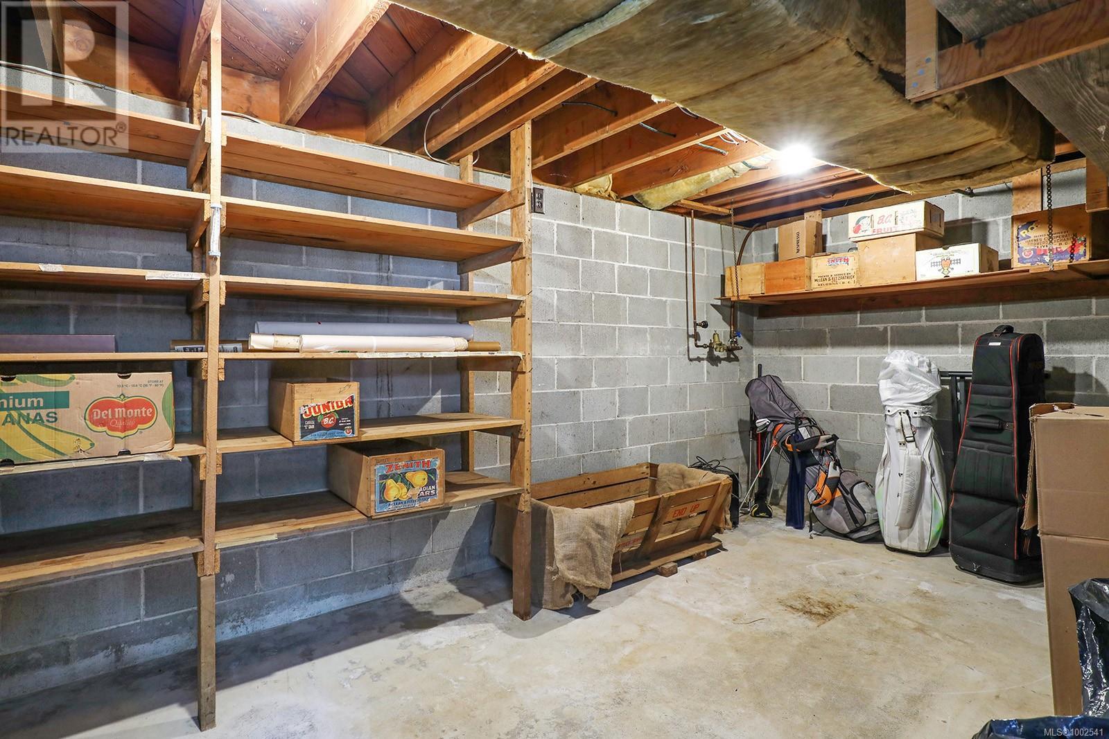 1994 Kelland Rd, Black Creek, British Columbia V9J 1G4 - Photo 39 - 1002541