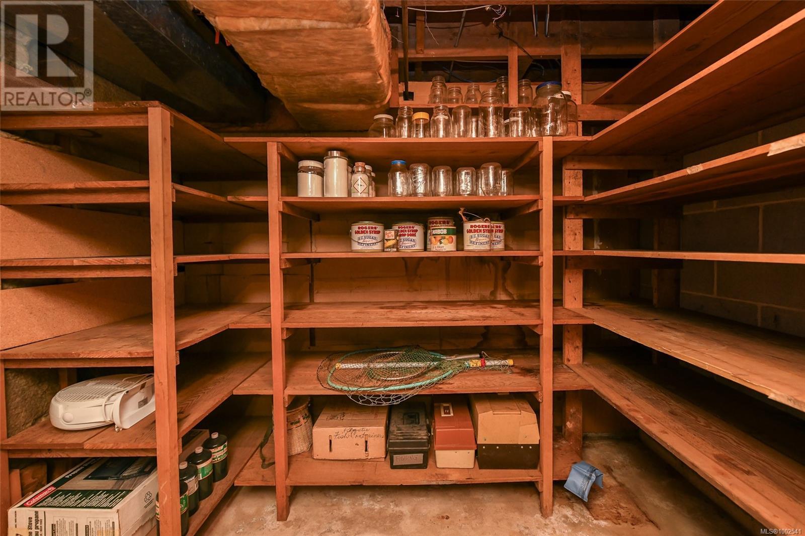 1994 Kelland Rd, Black Creek, British Columbia V9J 1G4 - Photo 38 - 1002541