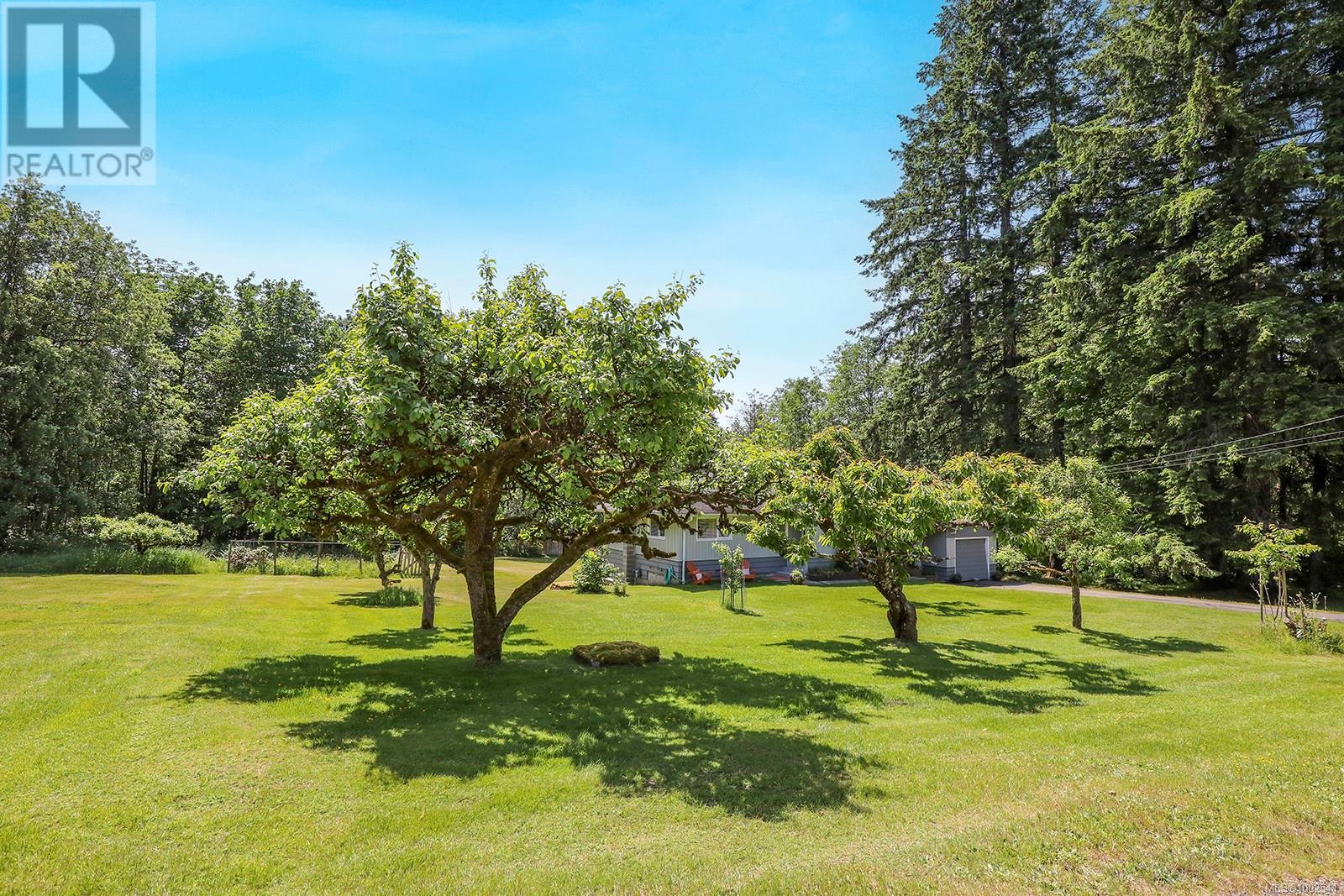 1994 Kelland Rd, Black Creek, British Columbia V9J 1G4 - Photo 22 - 1002541