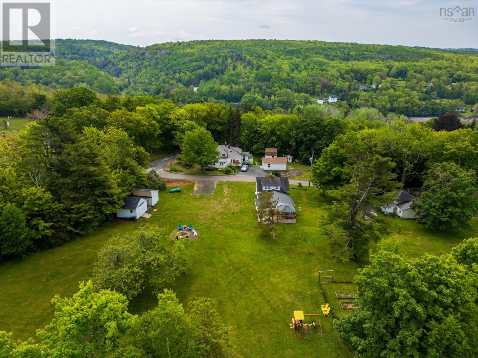 51 Shawmut Avenue, Clementsport, Nova Scotia  B0S 1A0 - Photo 3 - 202514192