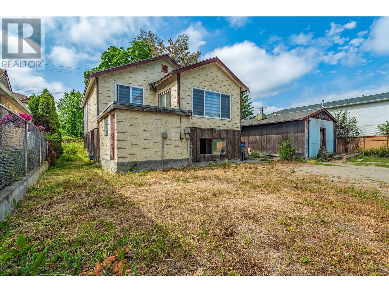 307 33 Highway E, Kelowna, British Columbia