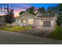 32 BOND STREET, Strathroy-Caradoc, Ontario