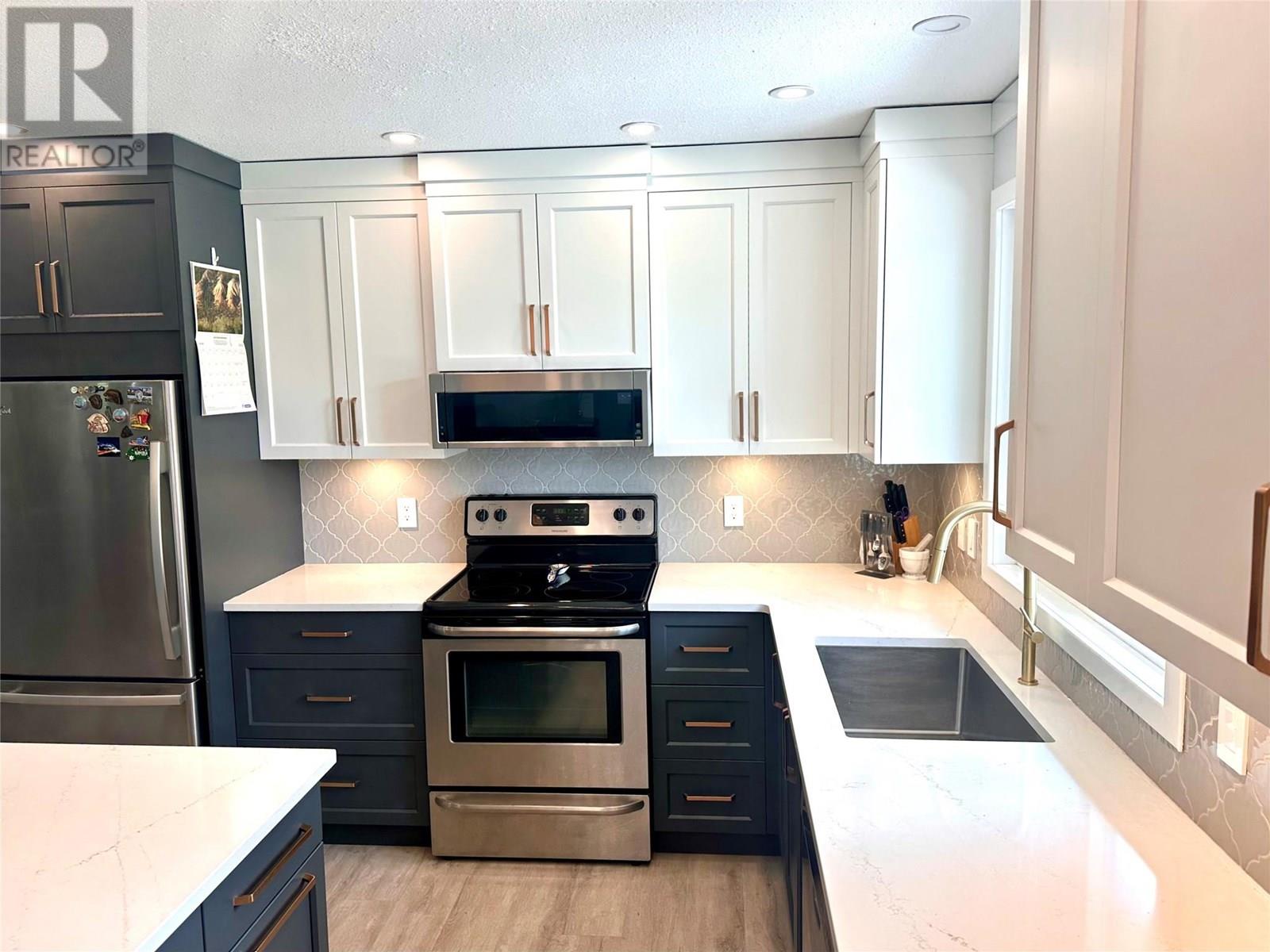 Property at 2420 Boucherie Road image 4