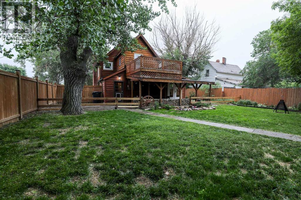 108 3 Street, Warner, Alberta  T0K 2L0 - Photo 42 - A2233841