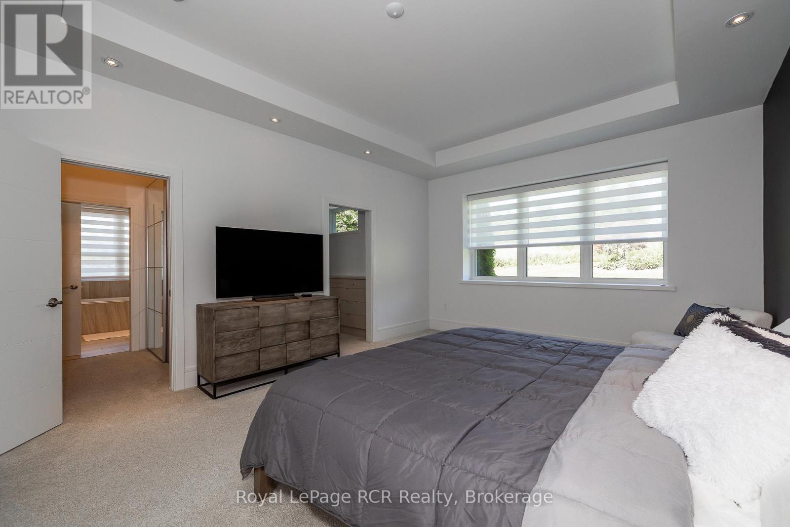 503801 Grey Rd 12, West Grey, Ontario  N0C 1H0 - Photo 18 - X12253345