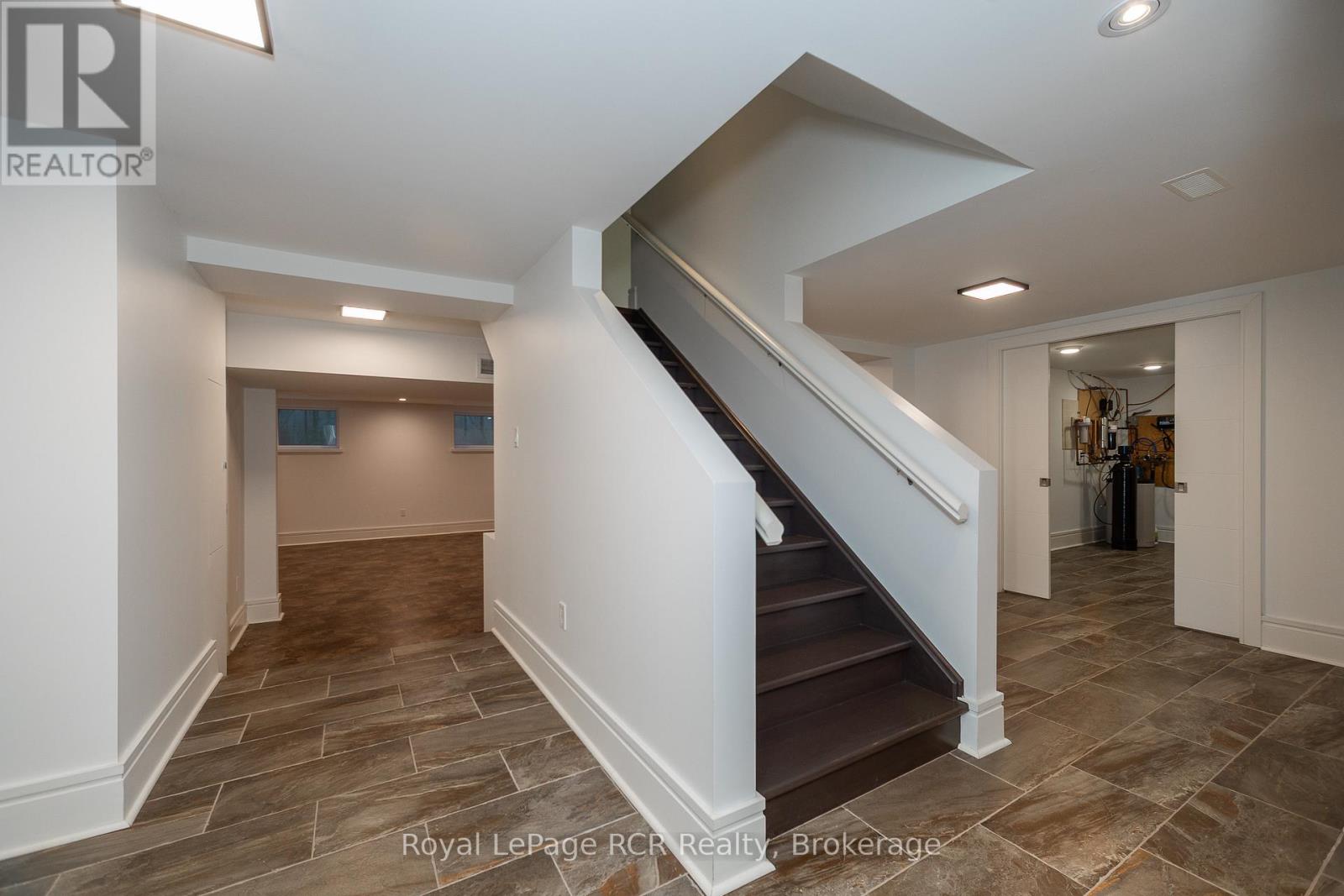 503801 Grey Rd 12, West Grey, Ontario  N0C 1H0 - Photo 31 - X12253345