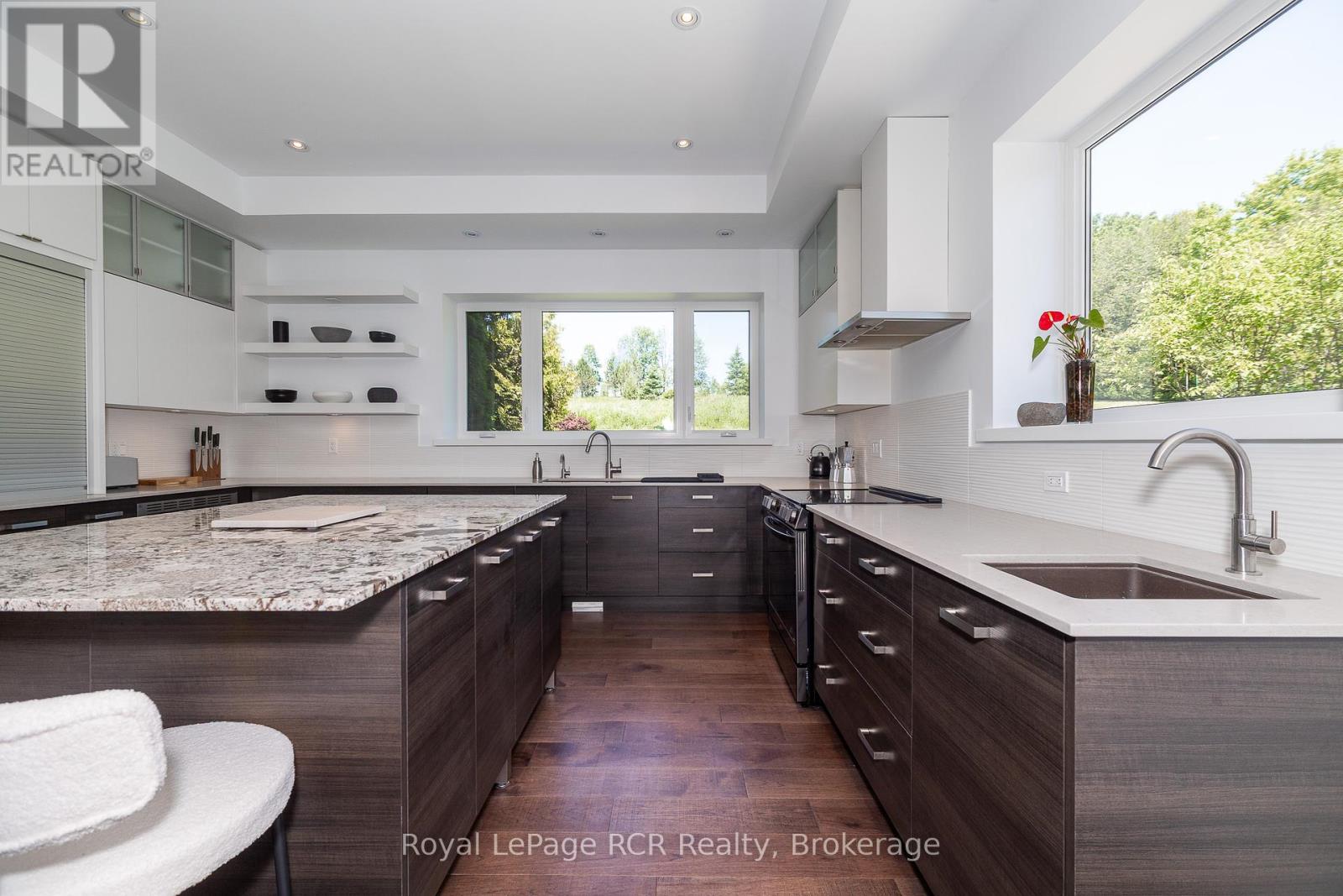 503801 Grey Rd 12, West Grey, Ontario  N0C 1H0 - Photo 8 - X12253345