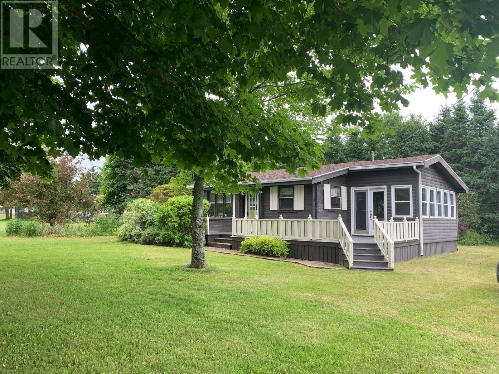427 Macaulays Wharf Road, Mount Buchanan, Prince Edward Island  C0A 1A0 - Photo 1 - 202511597