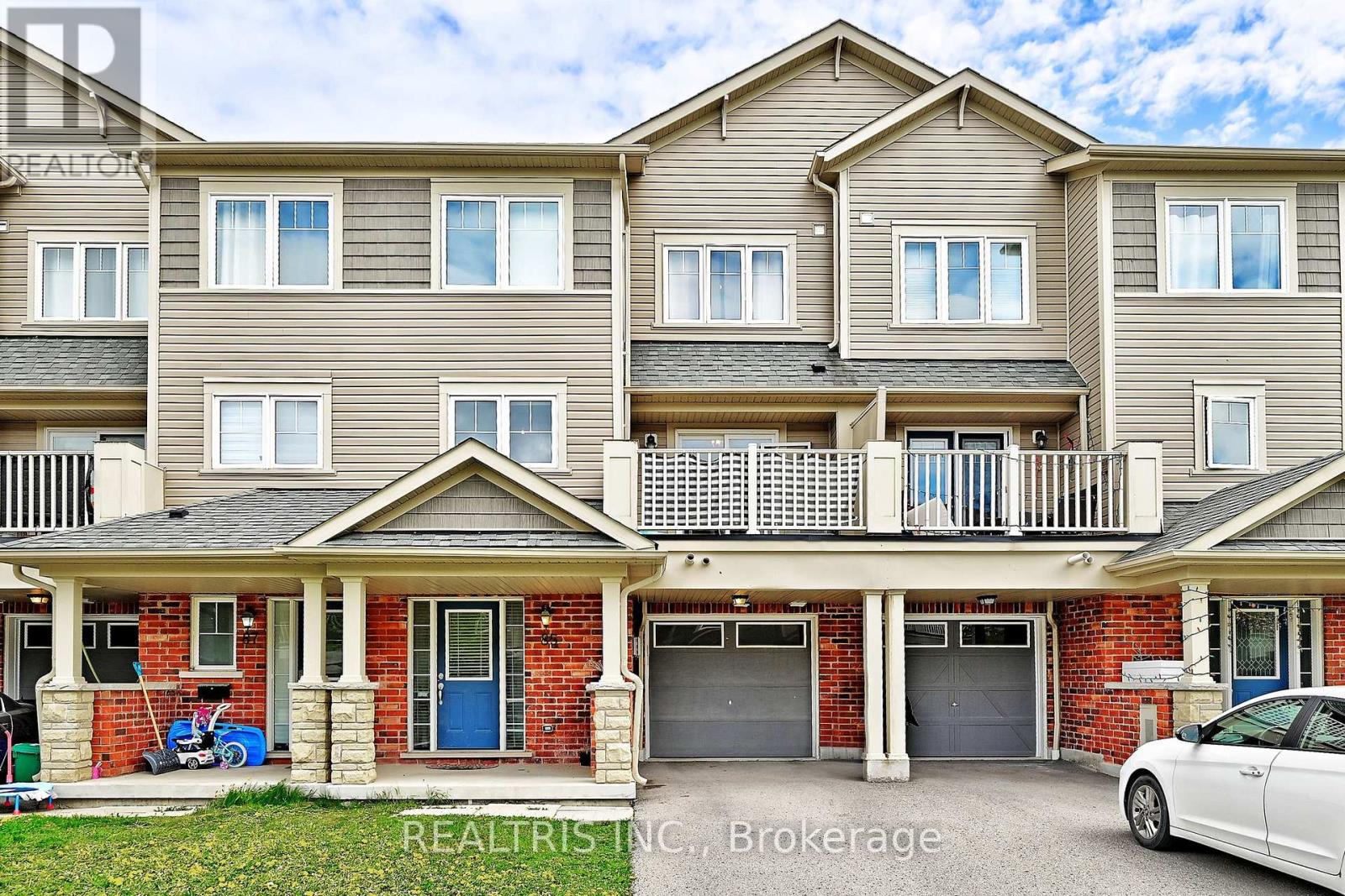 Property at 85 TABARET CRESCENT image 2