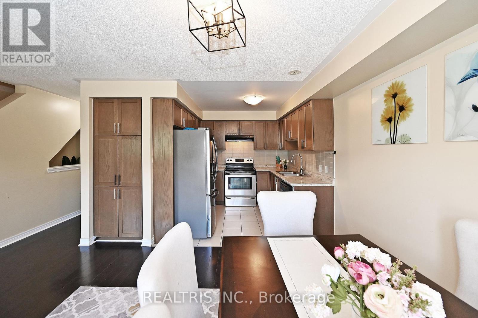 85 Tabaret Crescent, Oshawa, Ontario  L1L 0G5 - Photo 23 - E12253199