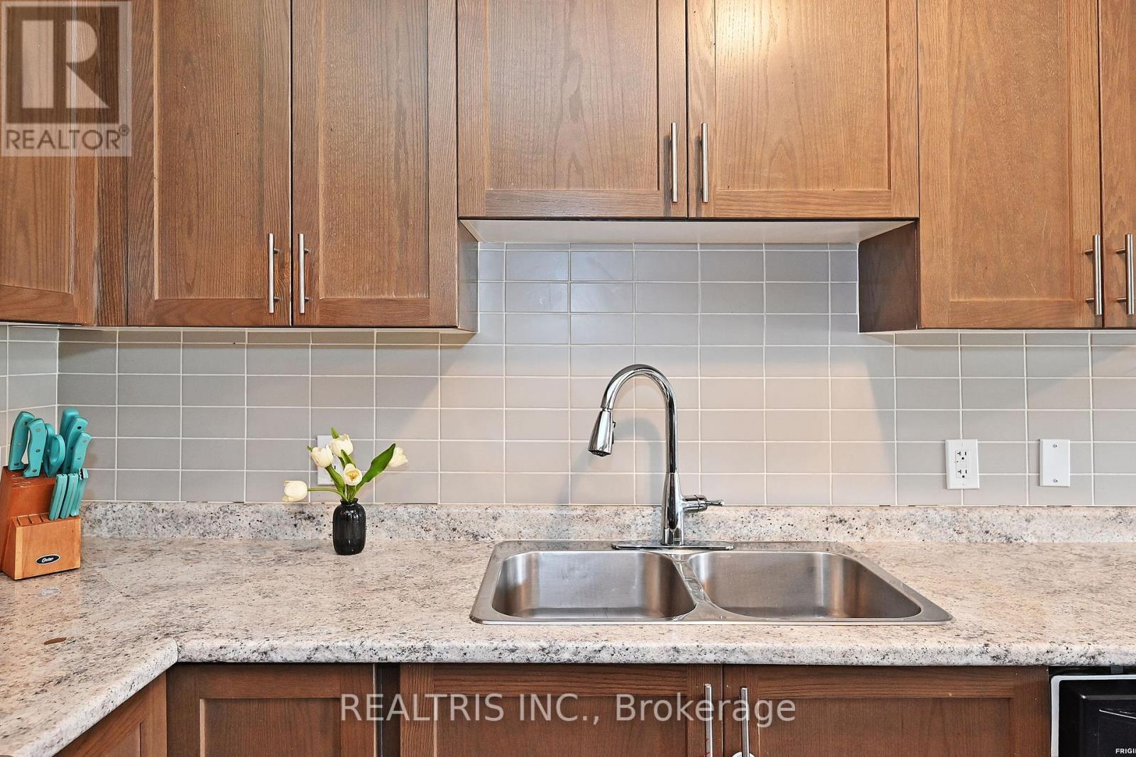 85 Tabaret Crescent, Oshawa, Ontario  L1L 0G5 - Photo 28 - E12253199