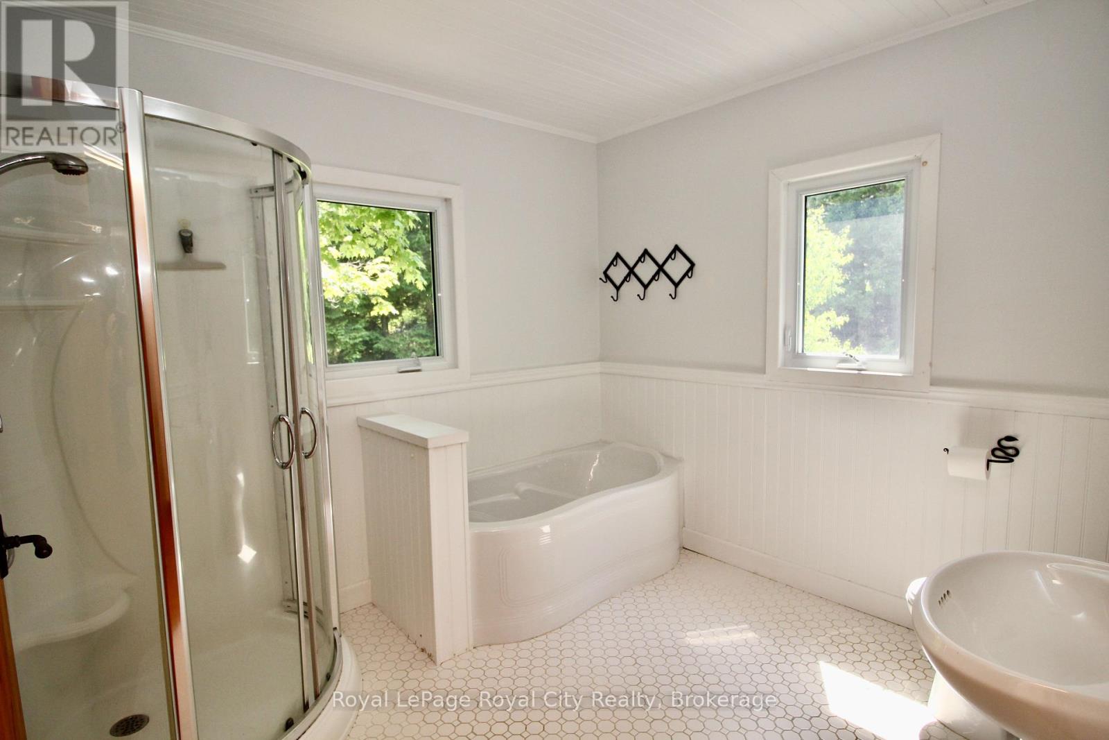 14 Dock Lane, Northern Bruce Peninsula, Ontario  N0H 1Z0 - Photo 20 - X12241556